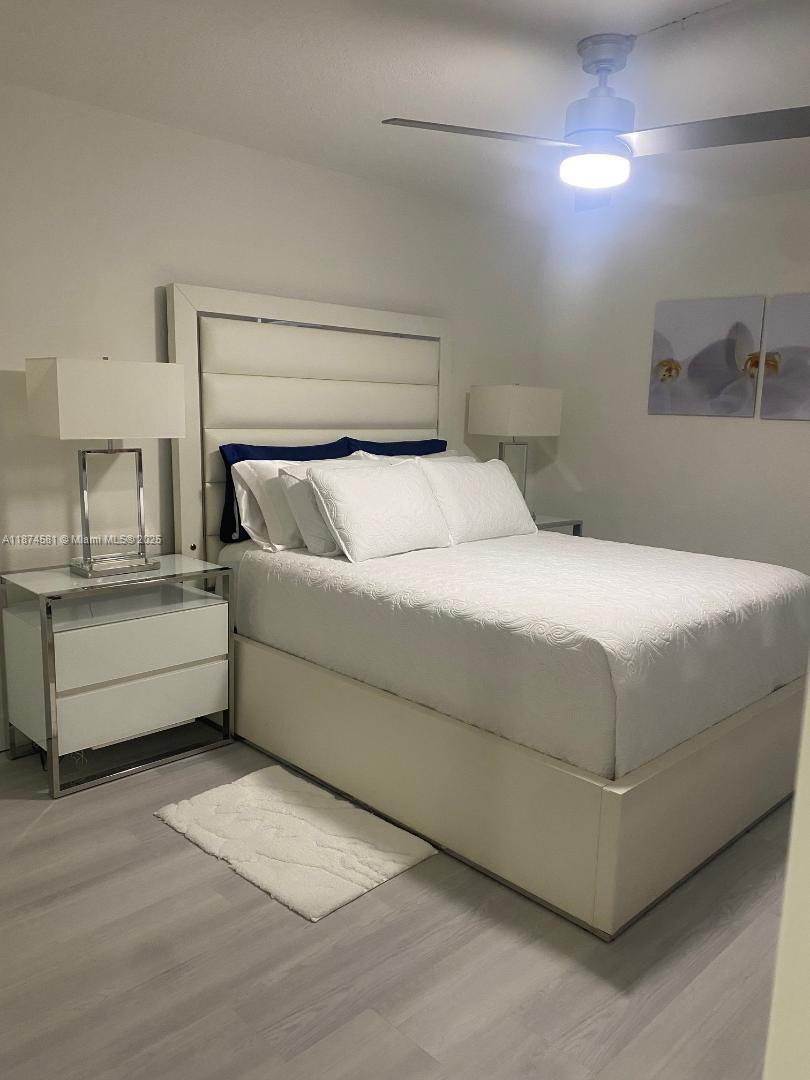 THE GREENS CONDO - Residential