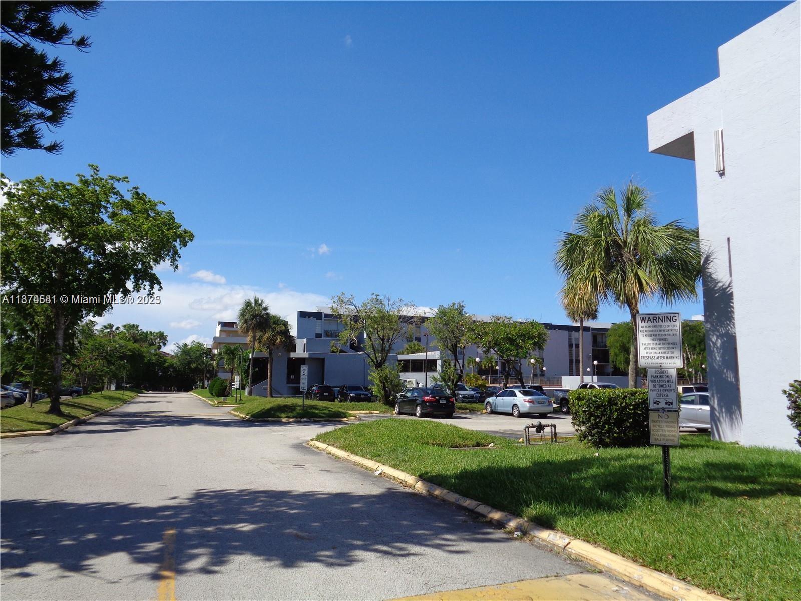 8821 W Flagler St 503
