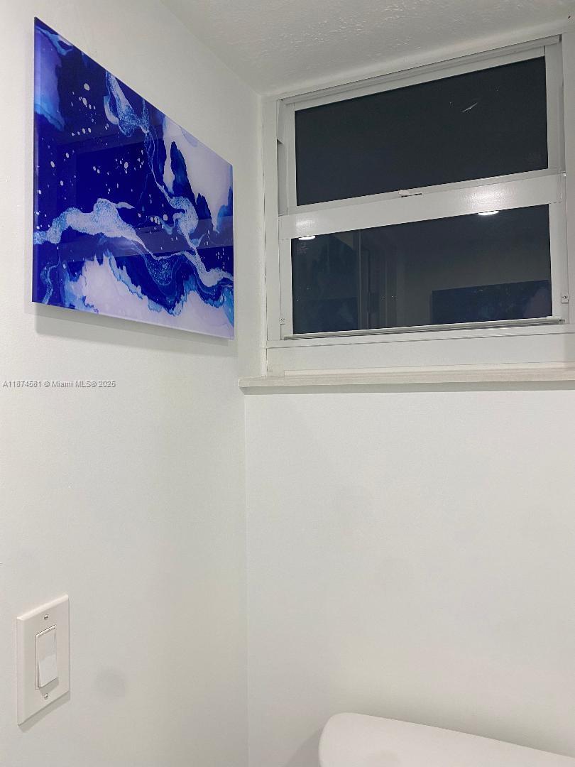 THE GREENS CONDO - Residential