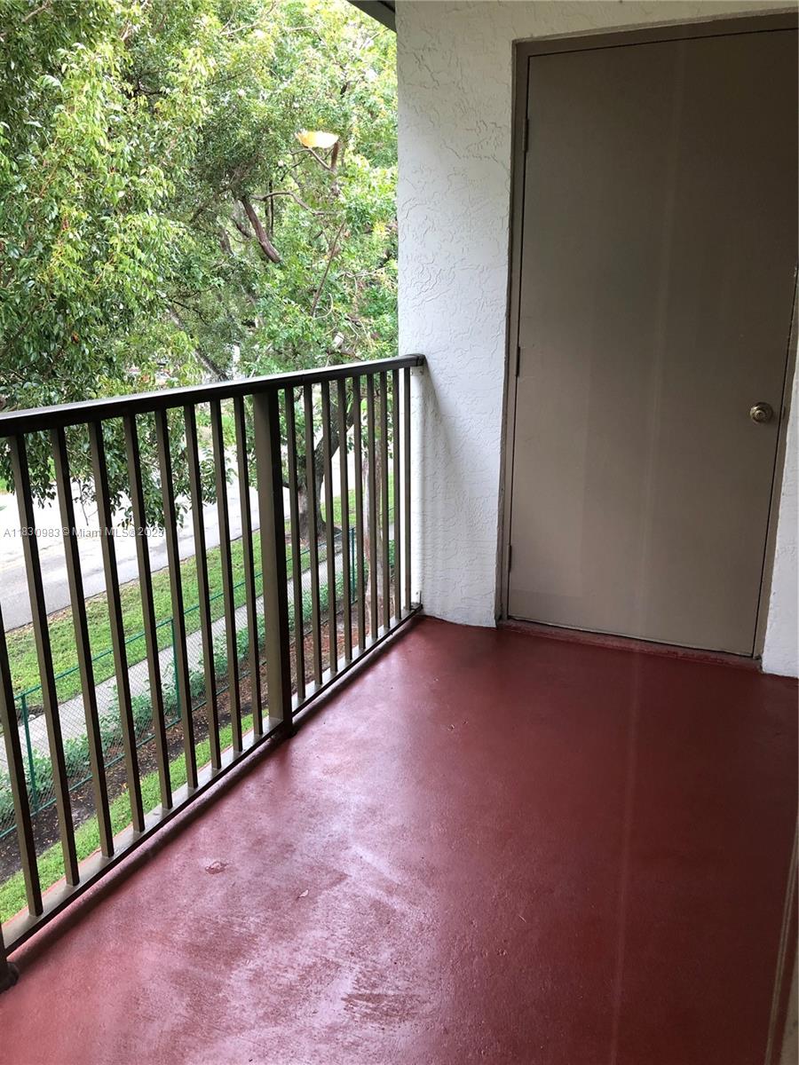 620 S Park Rd 33-2