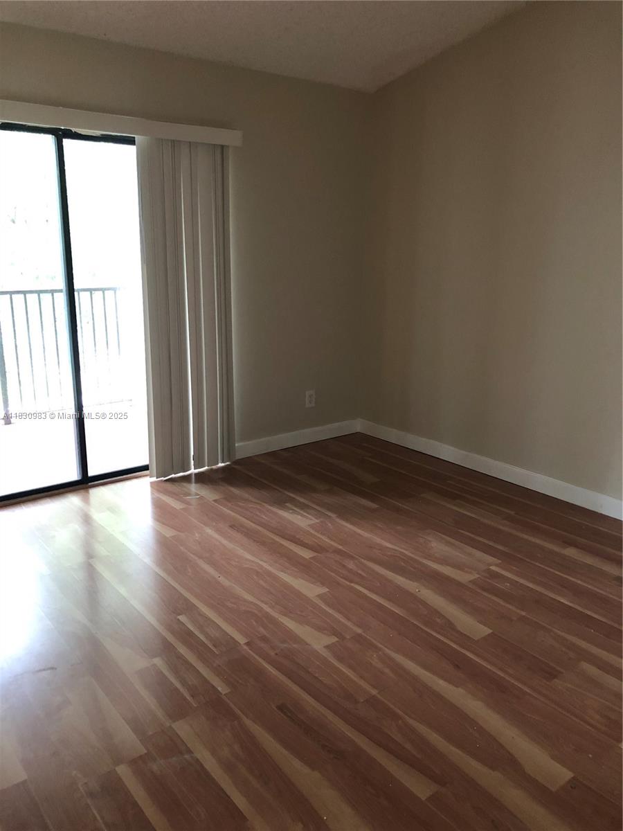 620 S Park Rd 33-2