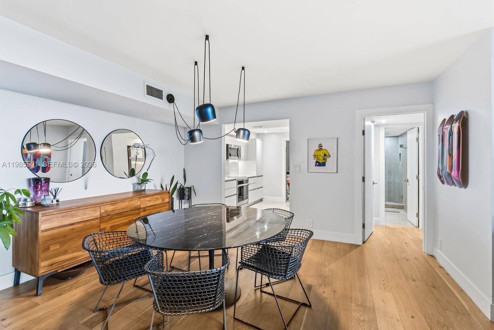 TOWERS OF KEY BISCAYNE CO - Residential Lease