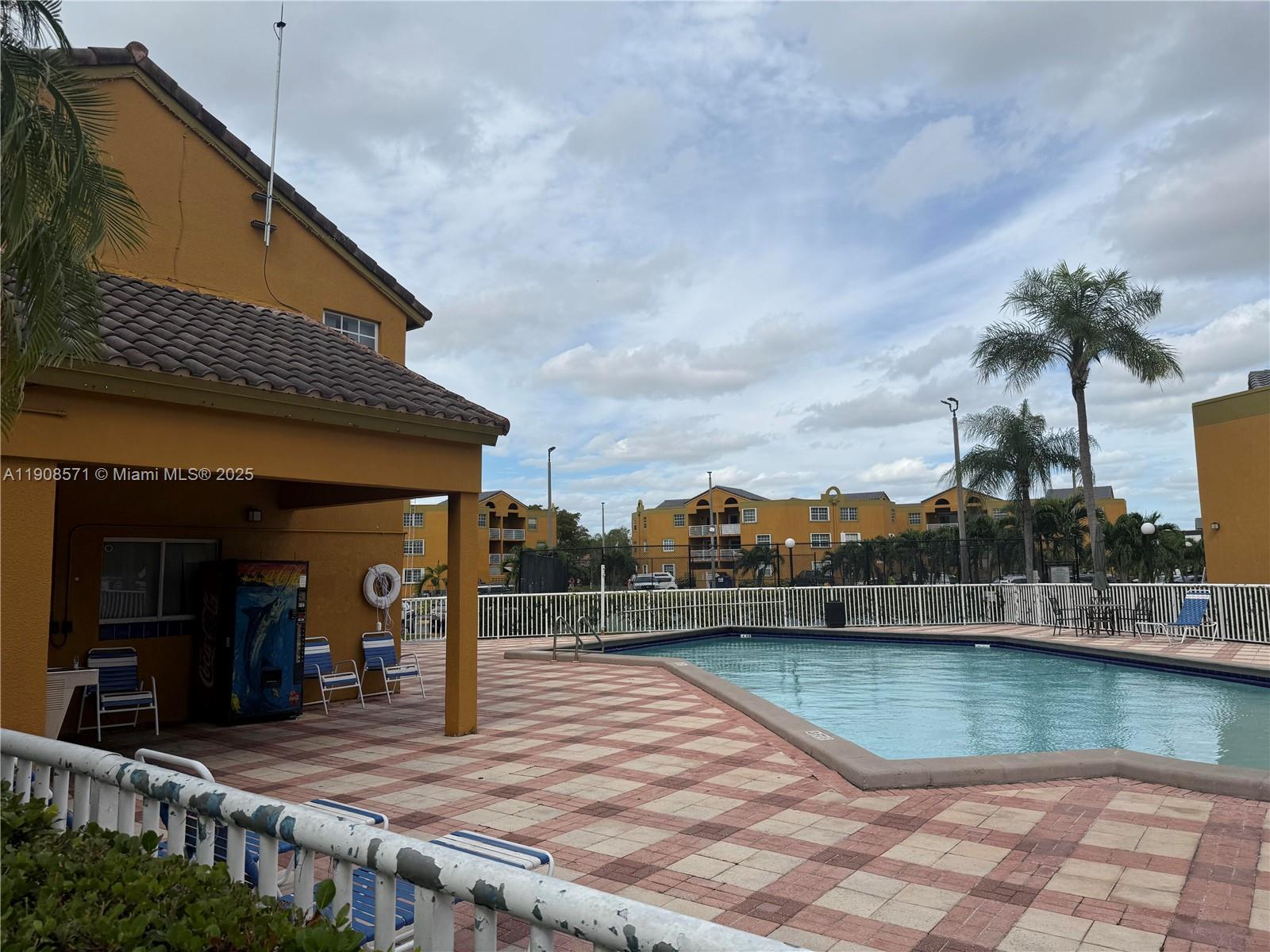 SOLEIL AT FONTAINEBLEAU C - Residential