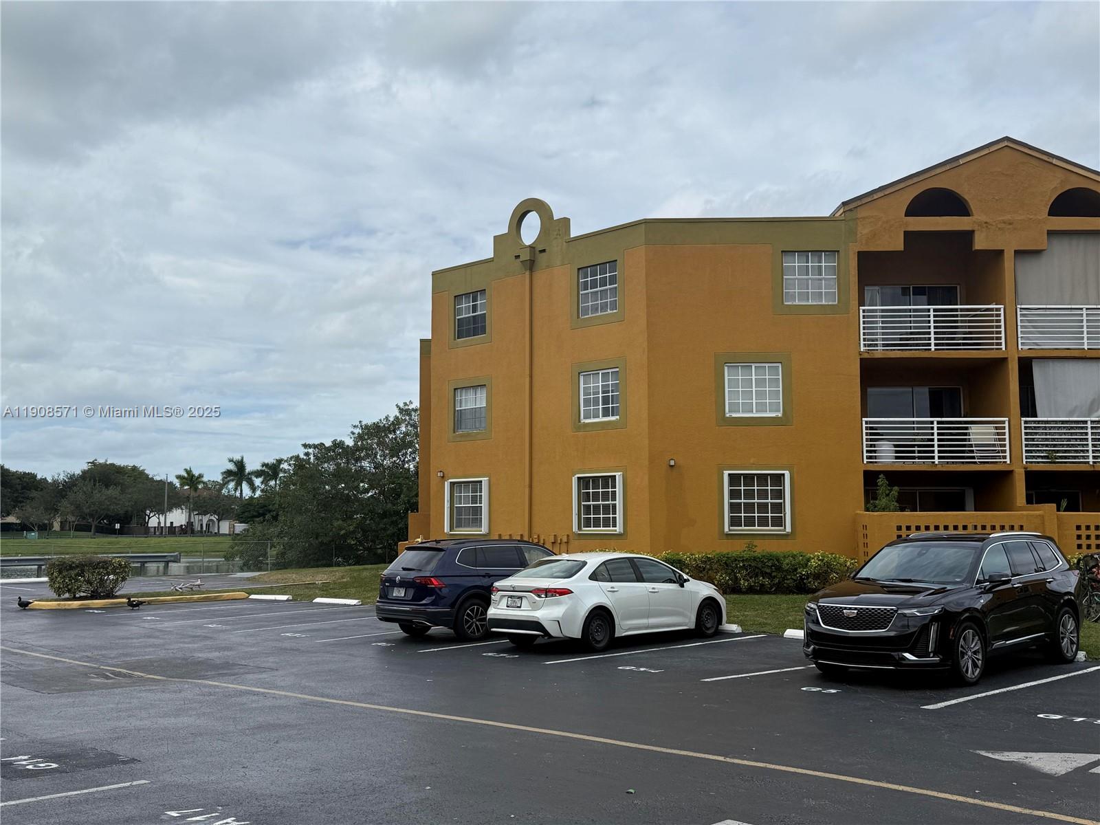 SOLEIL AT FONTAINEBLEAU C - Residential