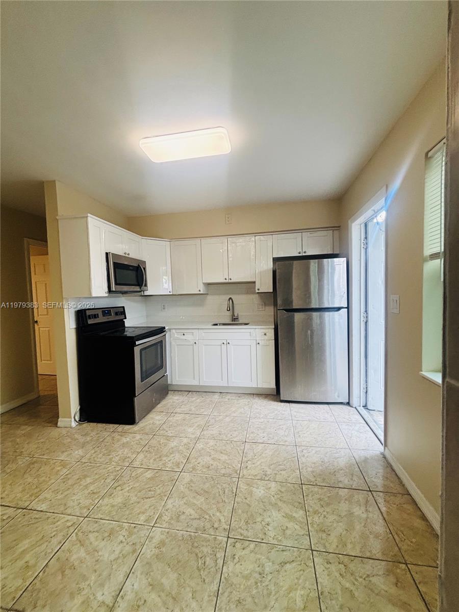 ATLANTIC SHORES DIXIE HIG - Residential Lease