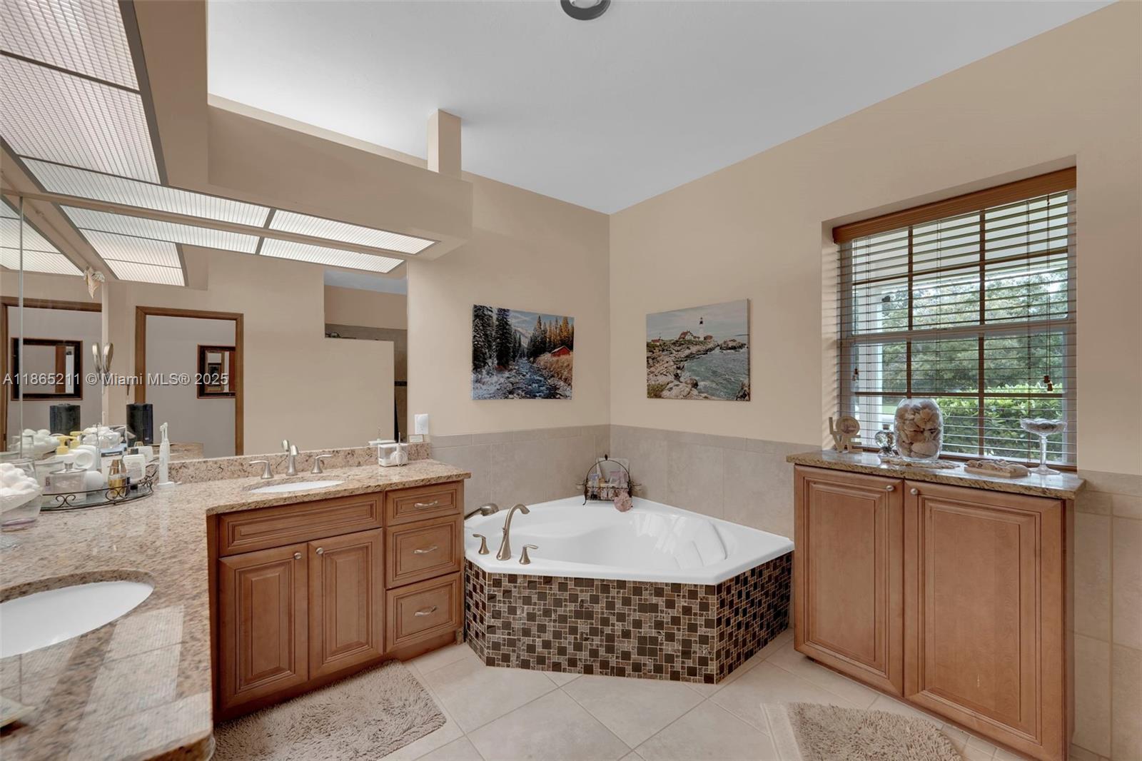 BUCKINGHAM - Residential