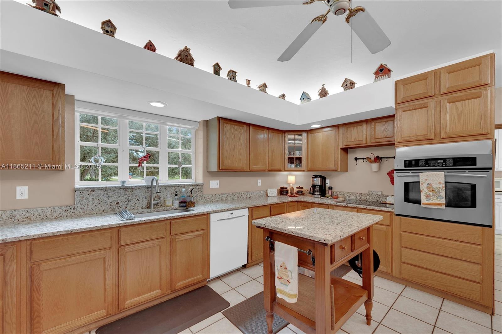 BUCKINGHAM - Residential