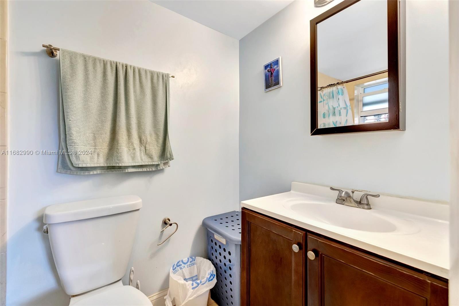 COUNTRYSIDE CONDO - Residential