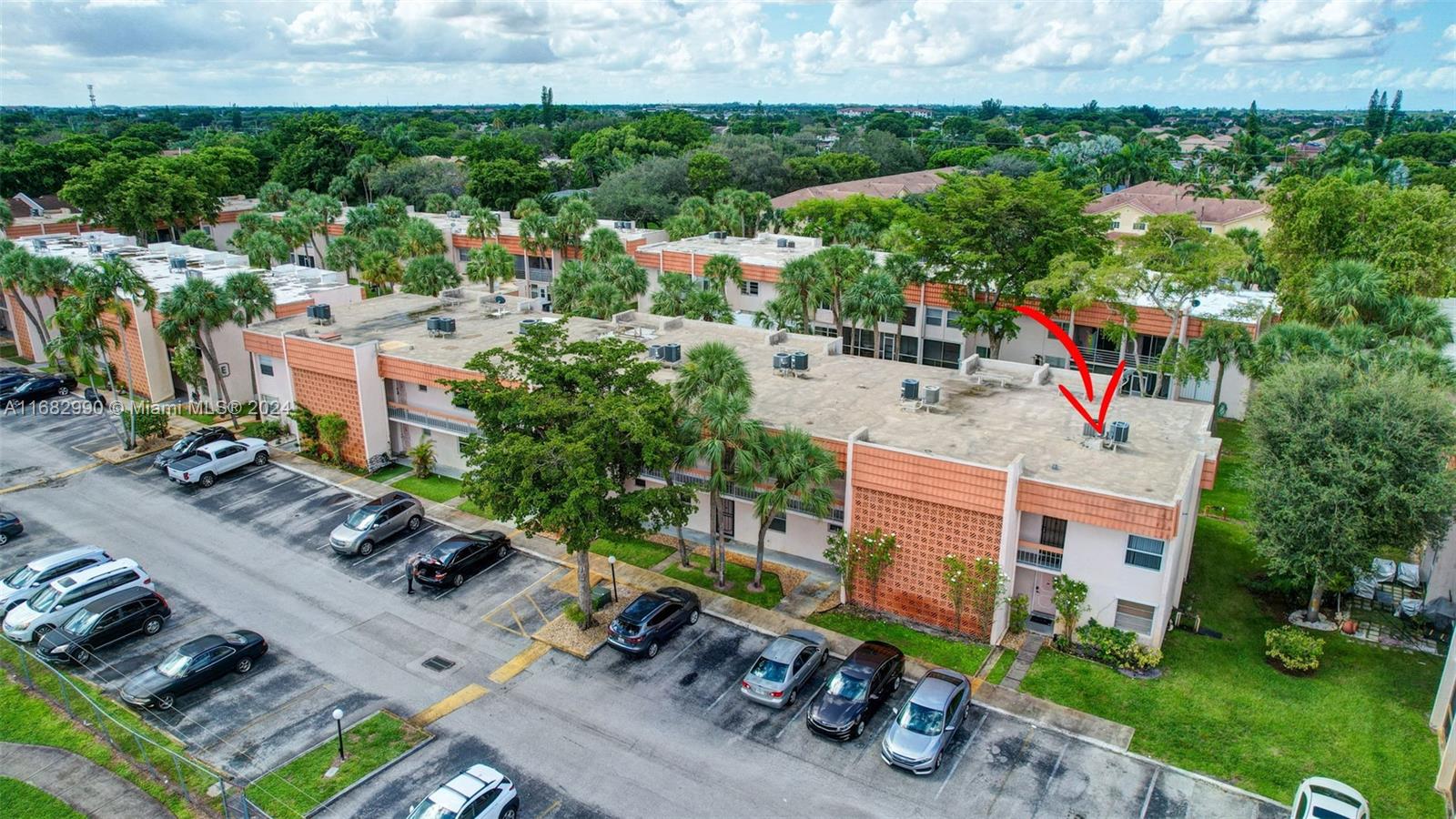 COUNTRYSIDE CONDO - Residential