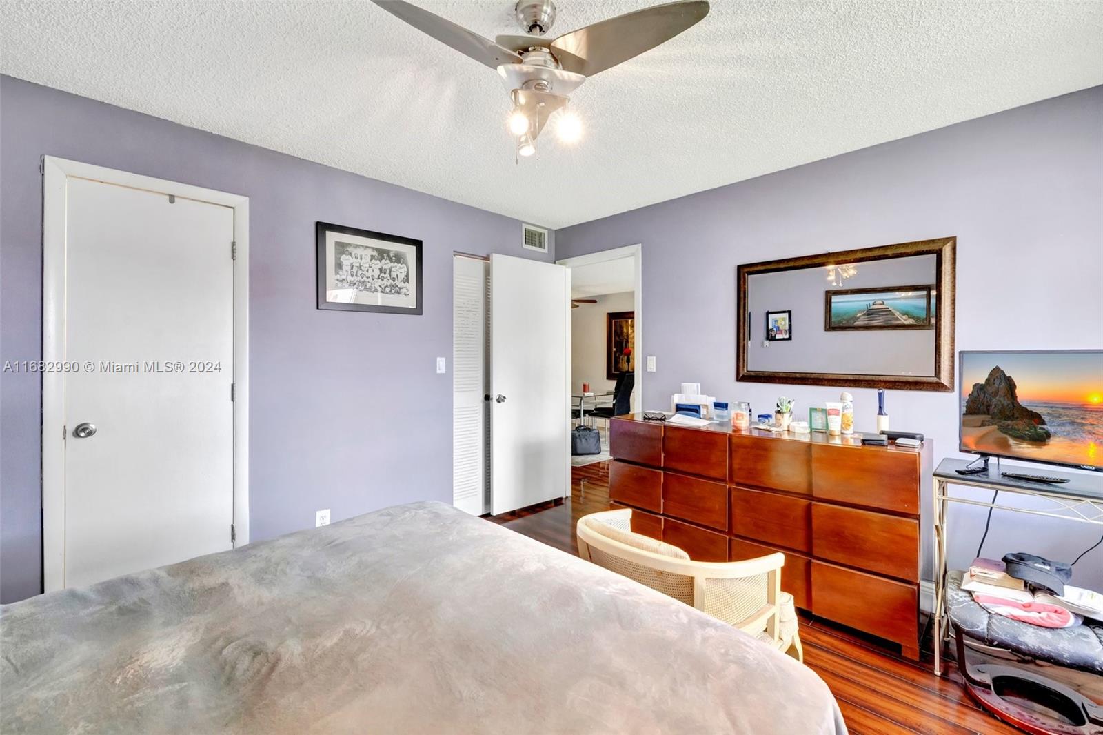 COUNTRYSIDE CONDO - Residential