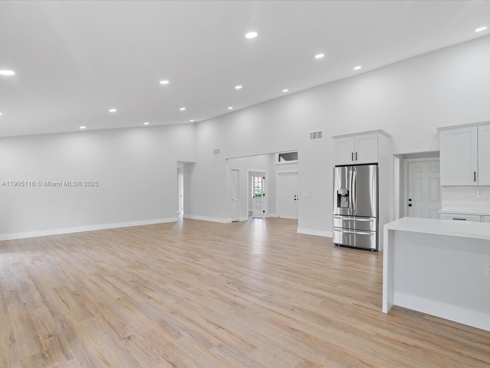 BOULEVARD EAST - Residential