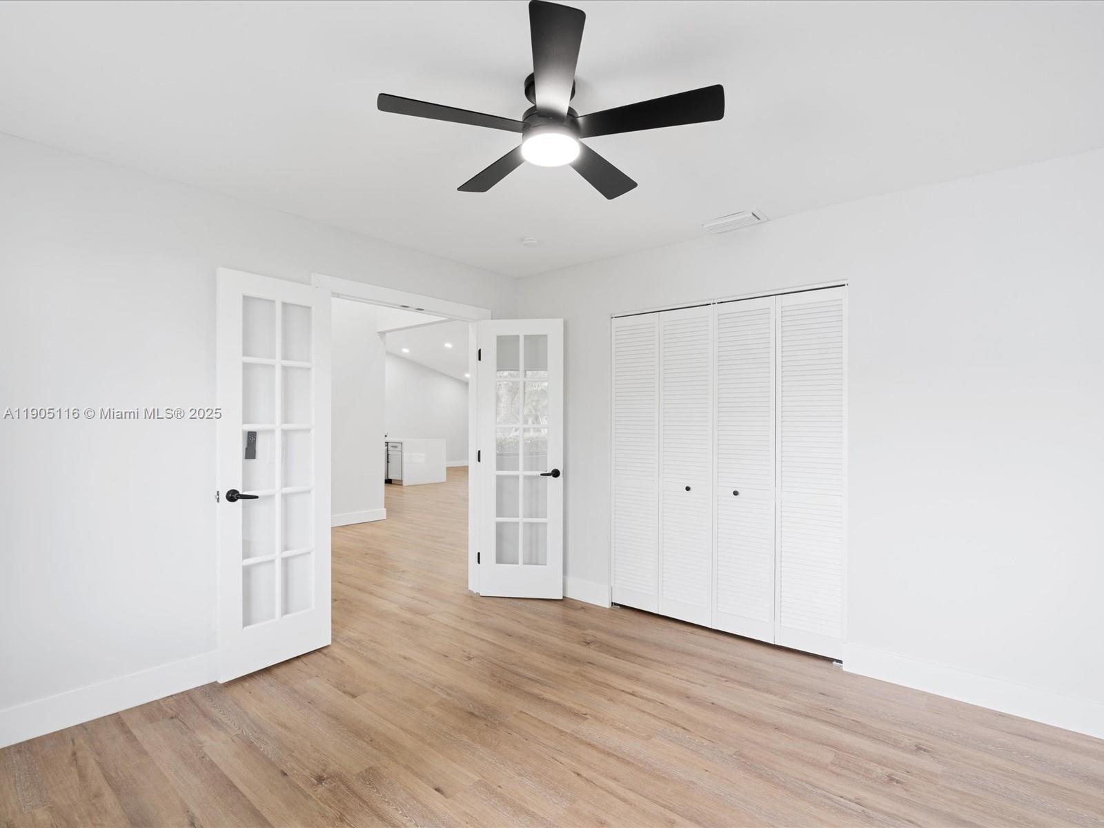 BOULEVARD EAST - Residential