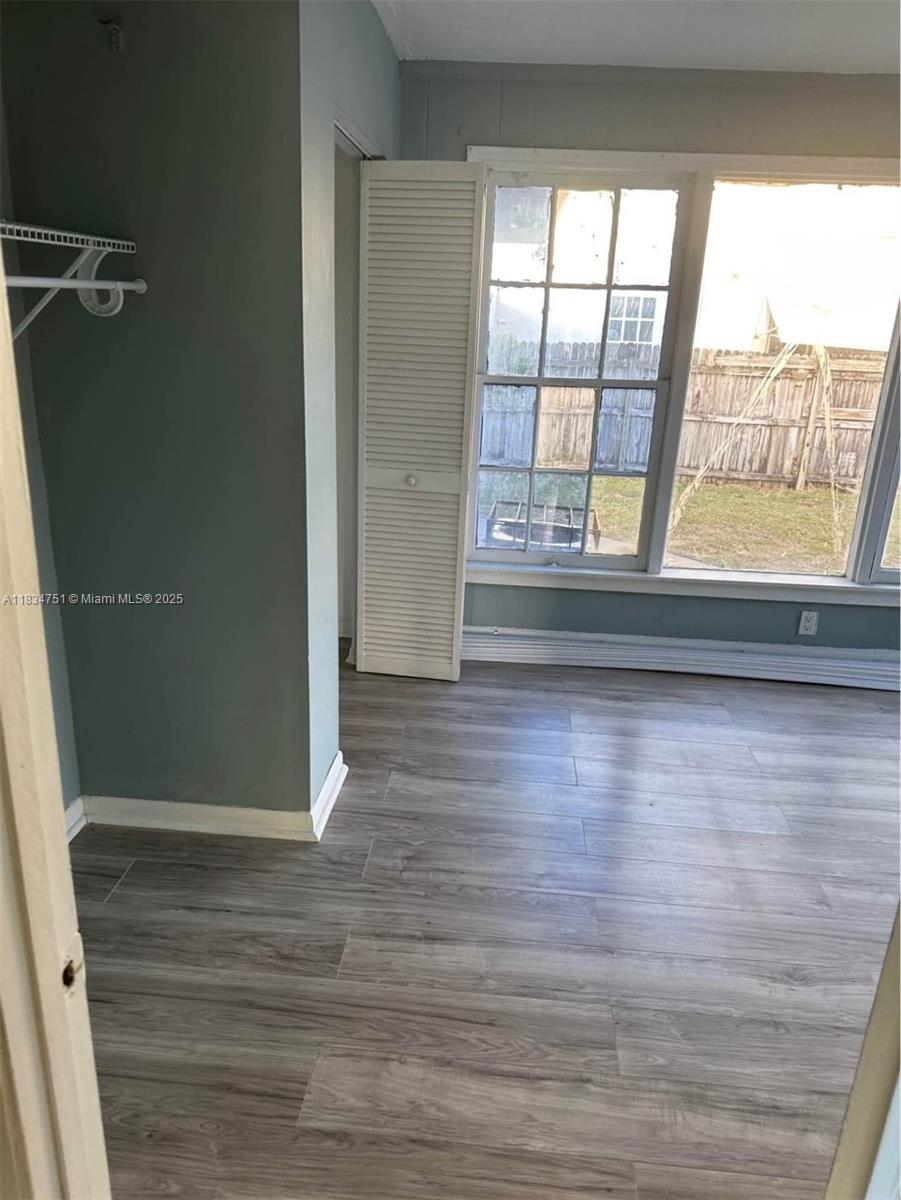 1928 Mckinley St 4B