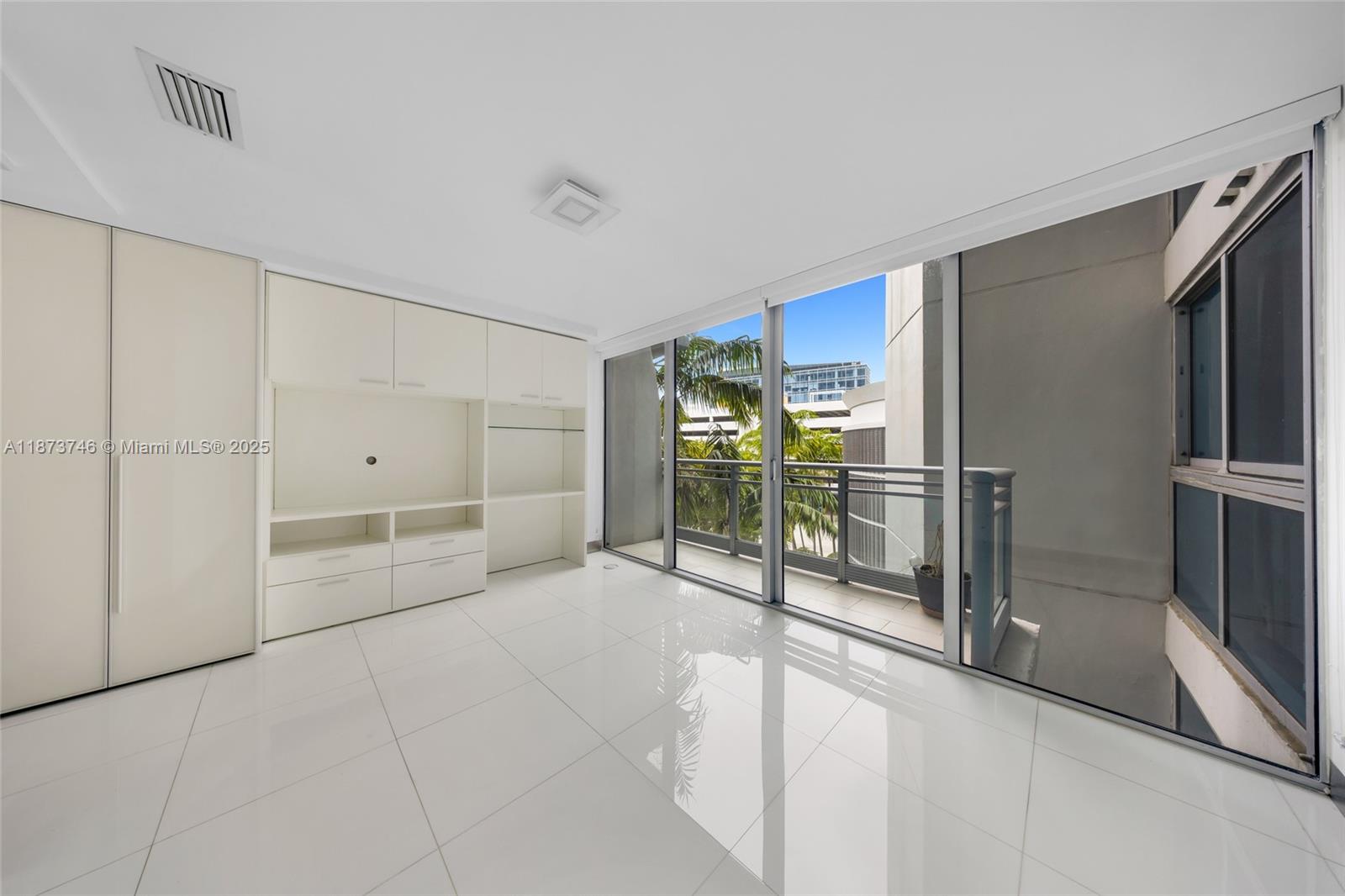 ARTECH RESIDENCES AT AVEN - Residential