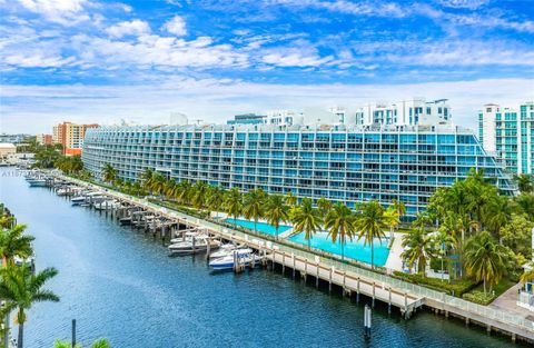 2950 NE 188th St 302 Aventura FL 33180