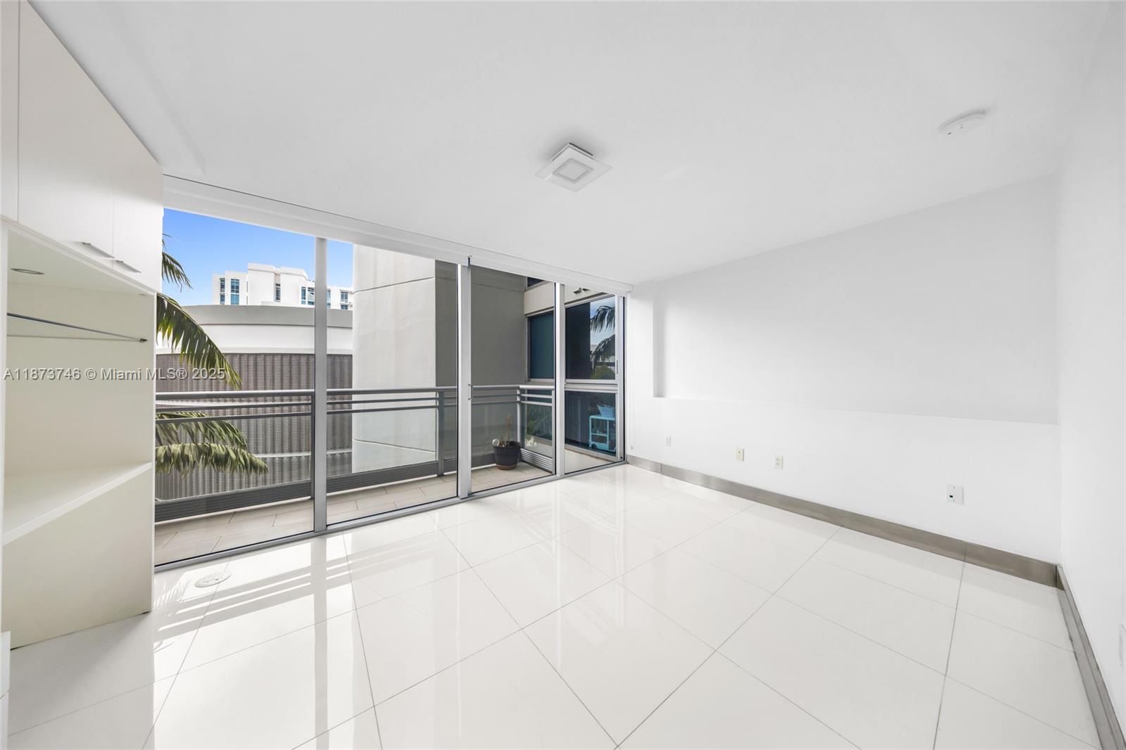 ARTECH RESIDENCES AT AVEN - Residential