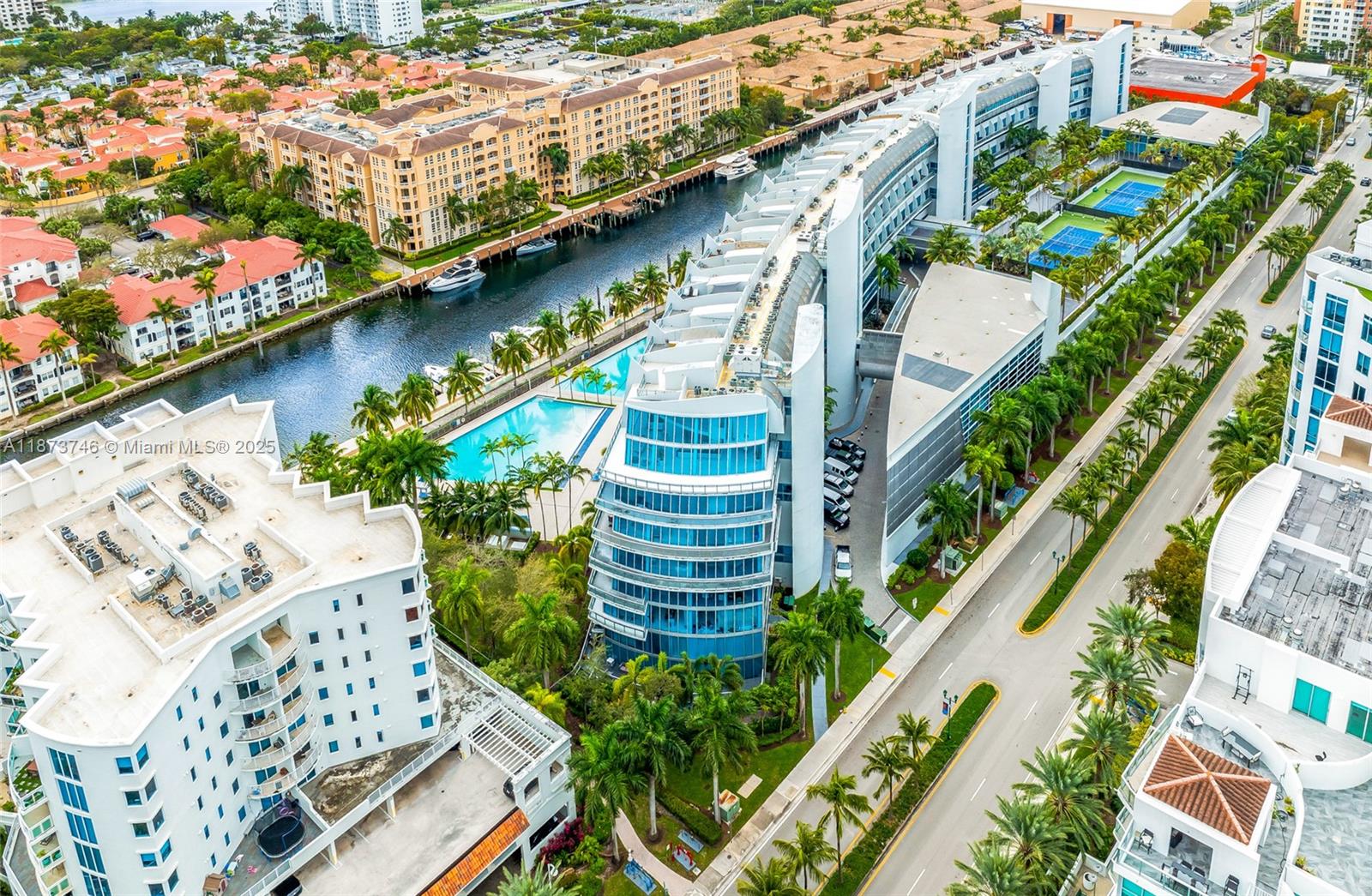 ARTECH RESIDENCES AT AVEN - Residential