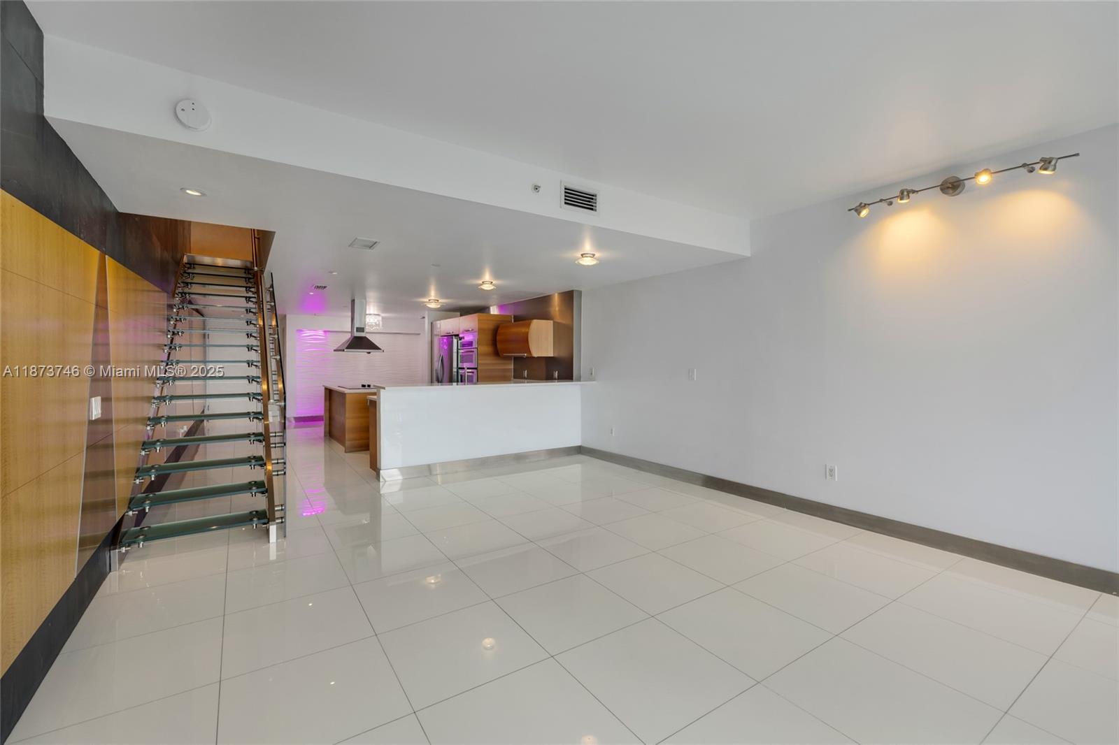 ARTECH RESIDENCES AT AVEN - Residential