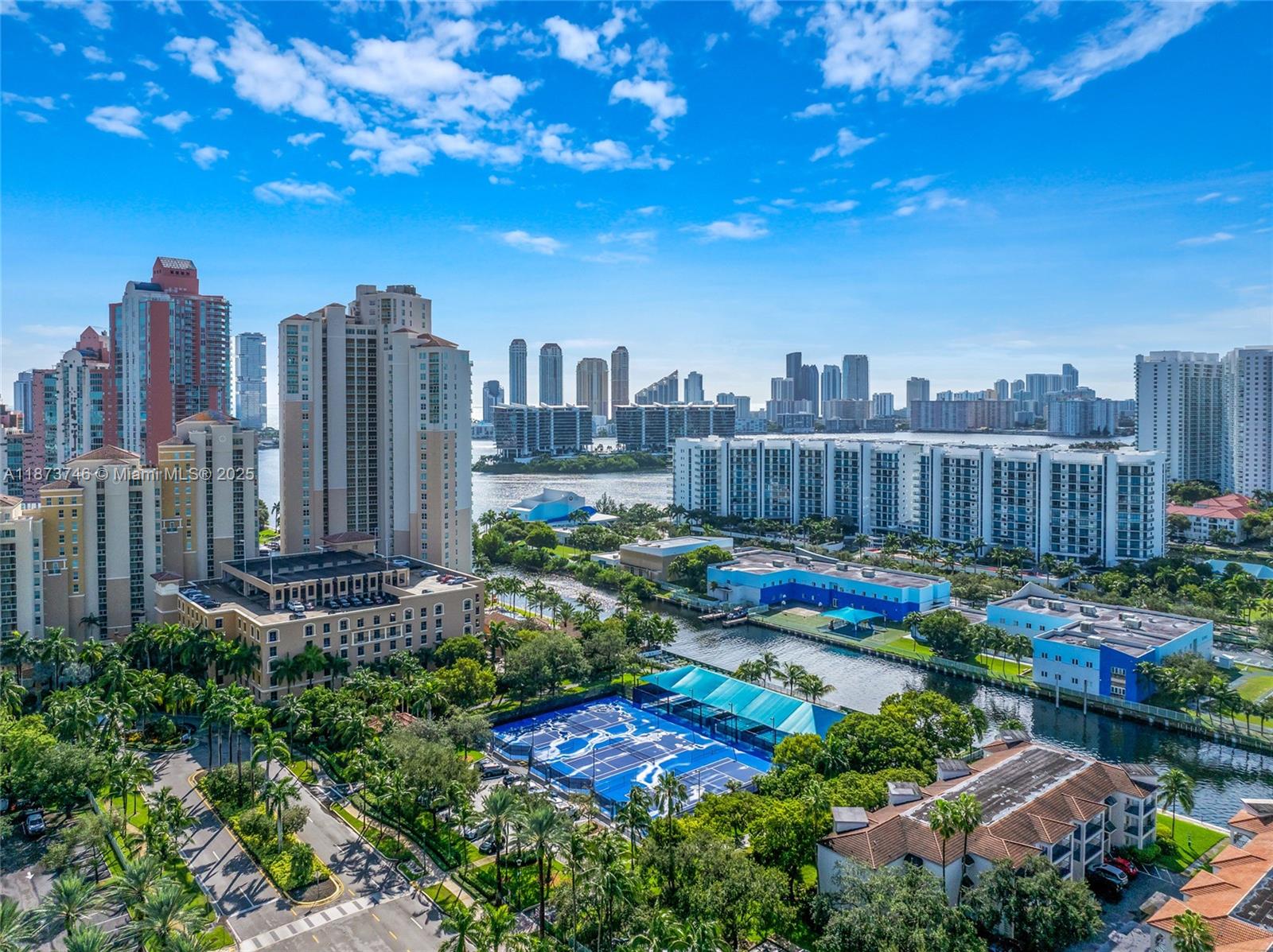 ARTECH RESIDENCES AT AVEN - Residential