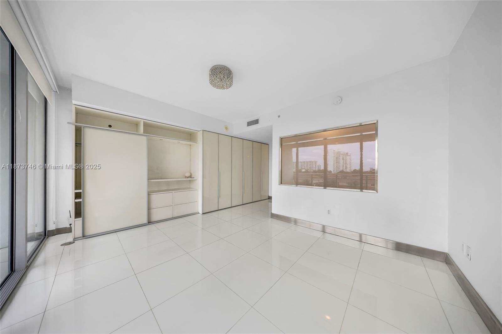 ARTECH RESIDENCES AT AVEN - Residential