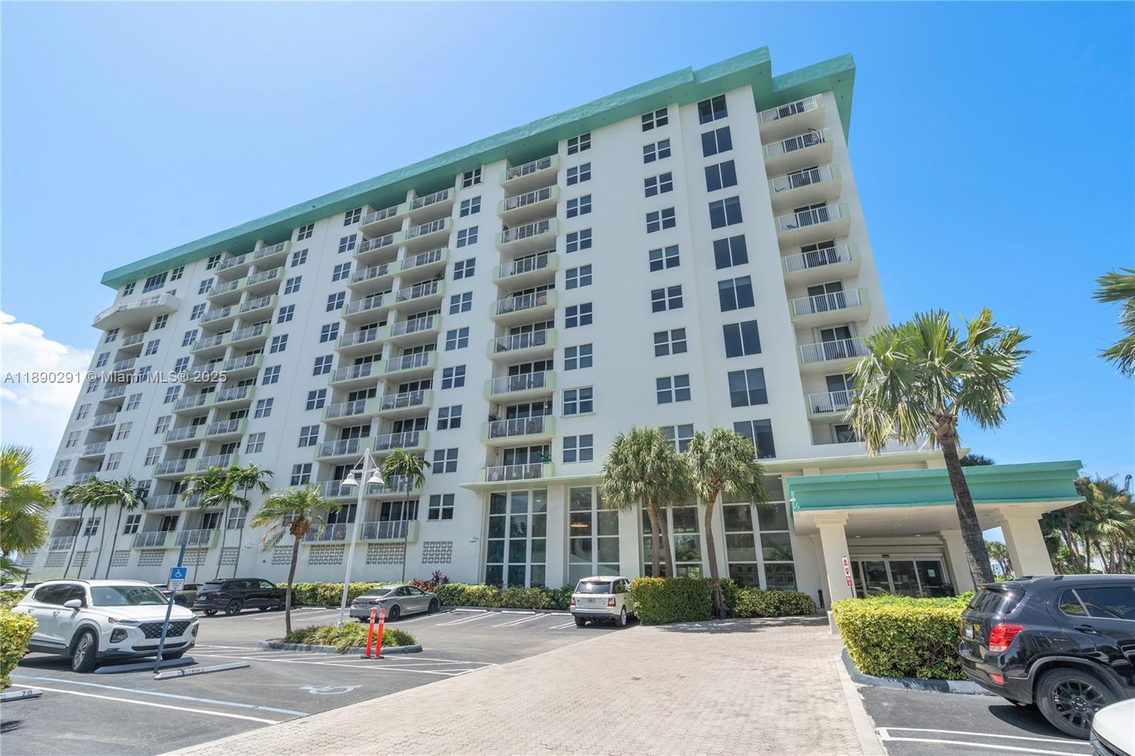 10350 W Bay Harbor Dr 10AB