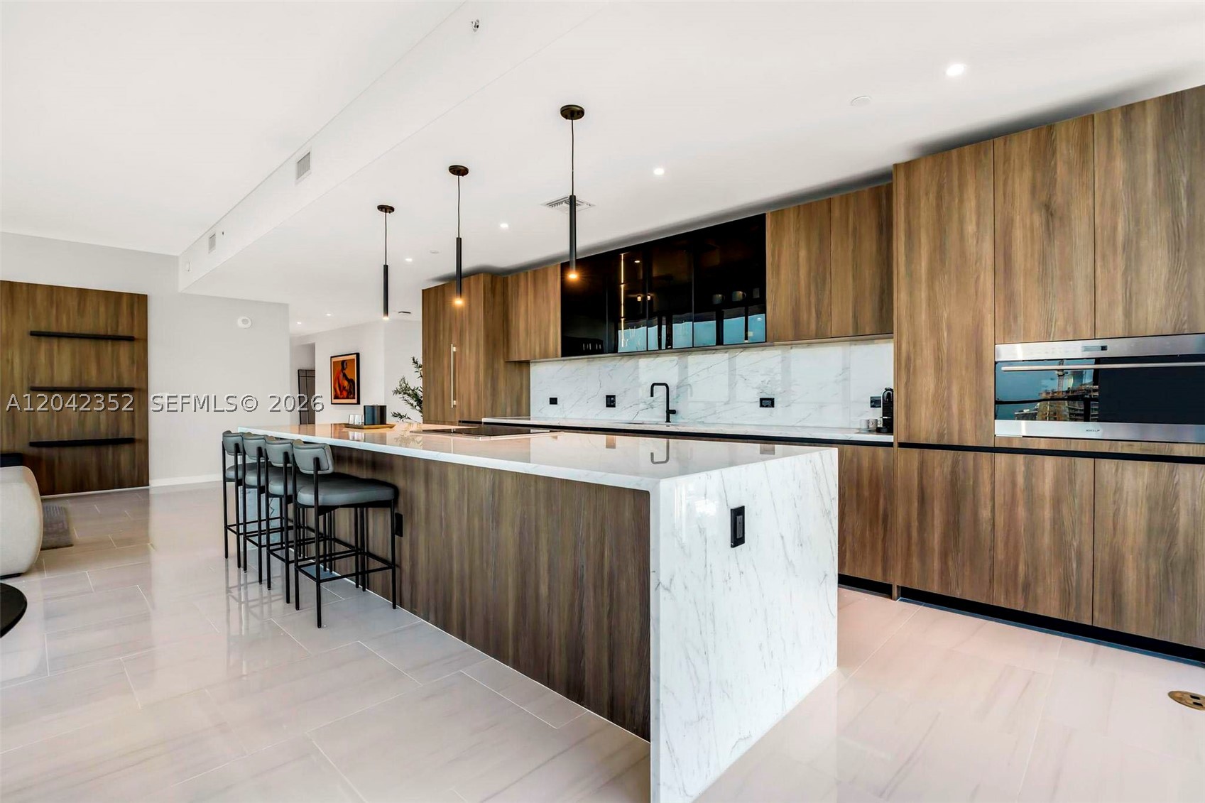 20 NE 11th St 6003