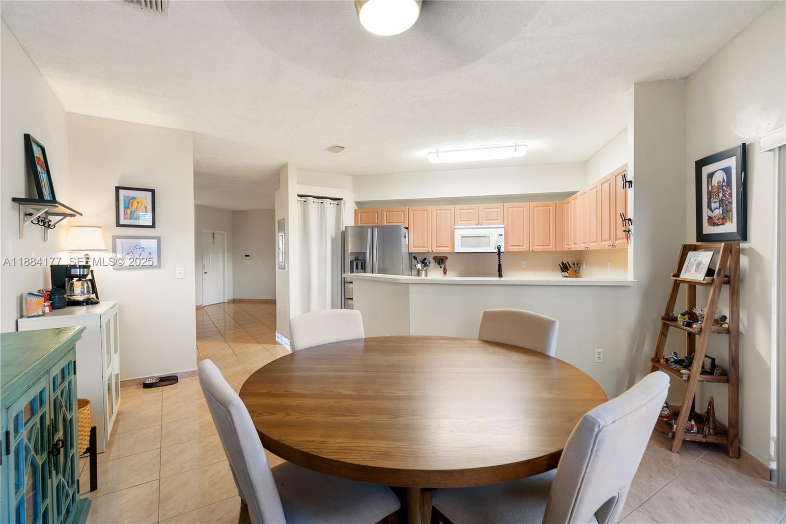 TOWNGATE CONDO THREE - Residential