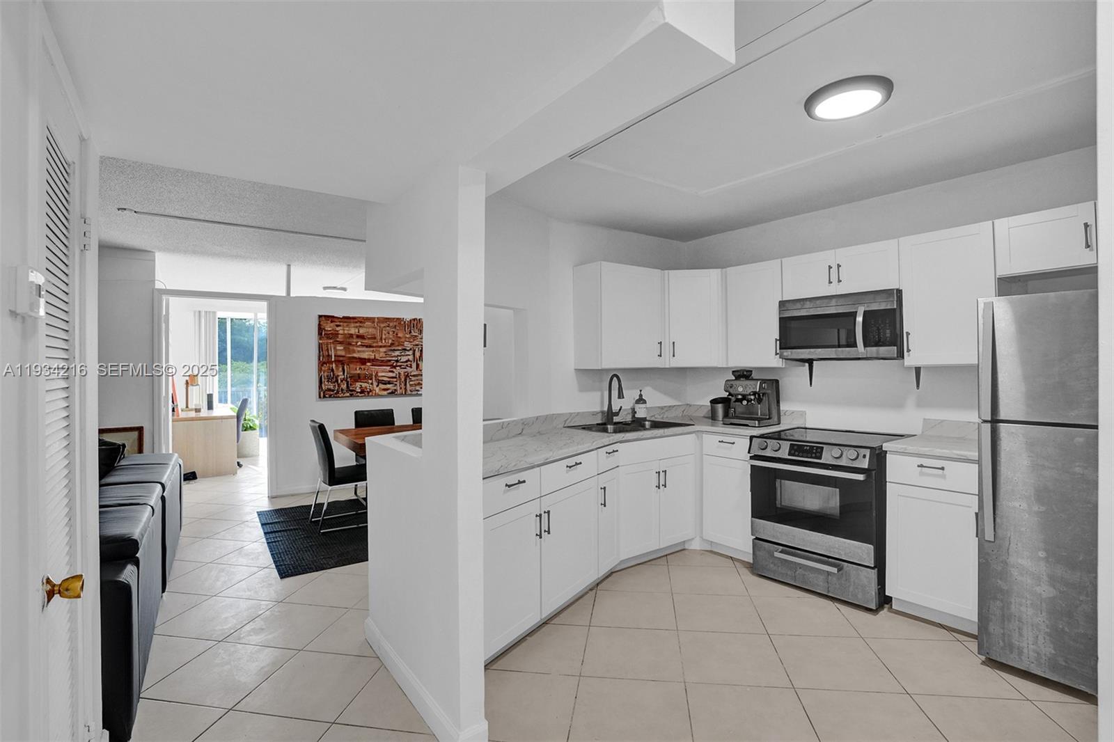 1780 NE 191st St 304-2