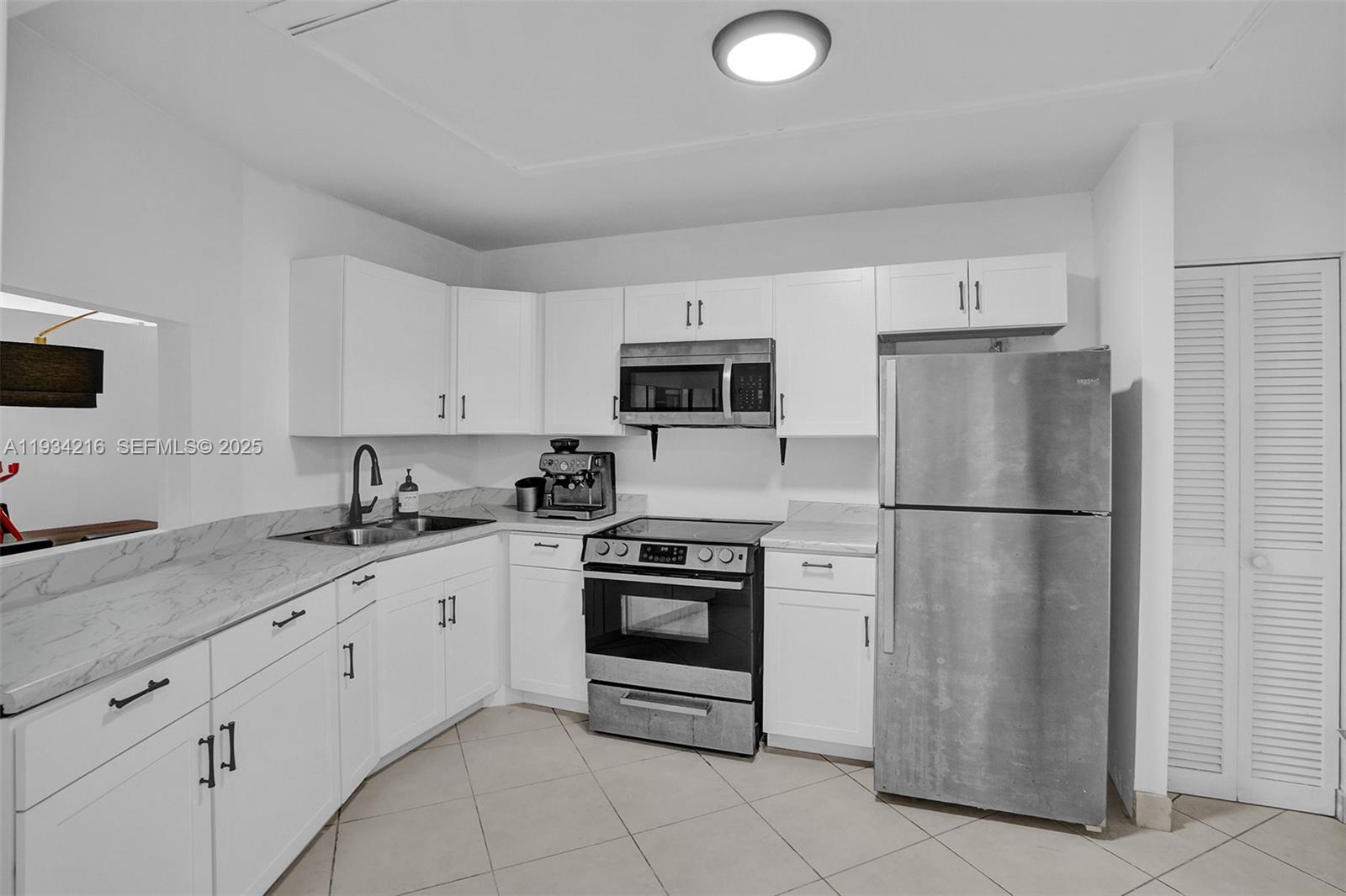 1780 NE 191st St 304-2