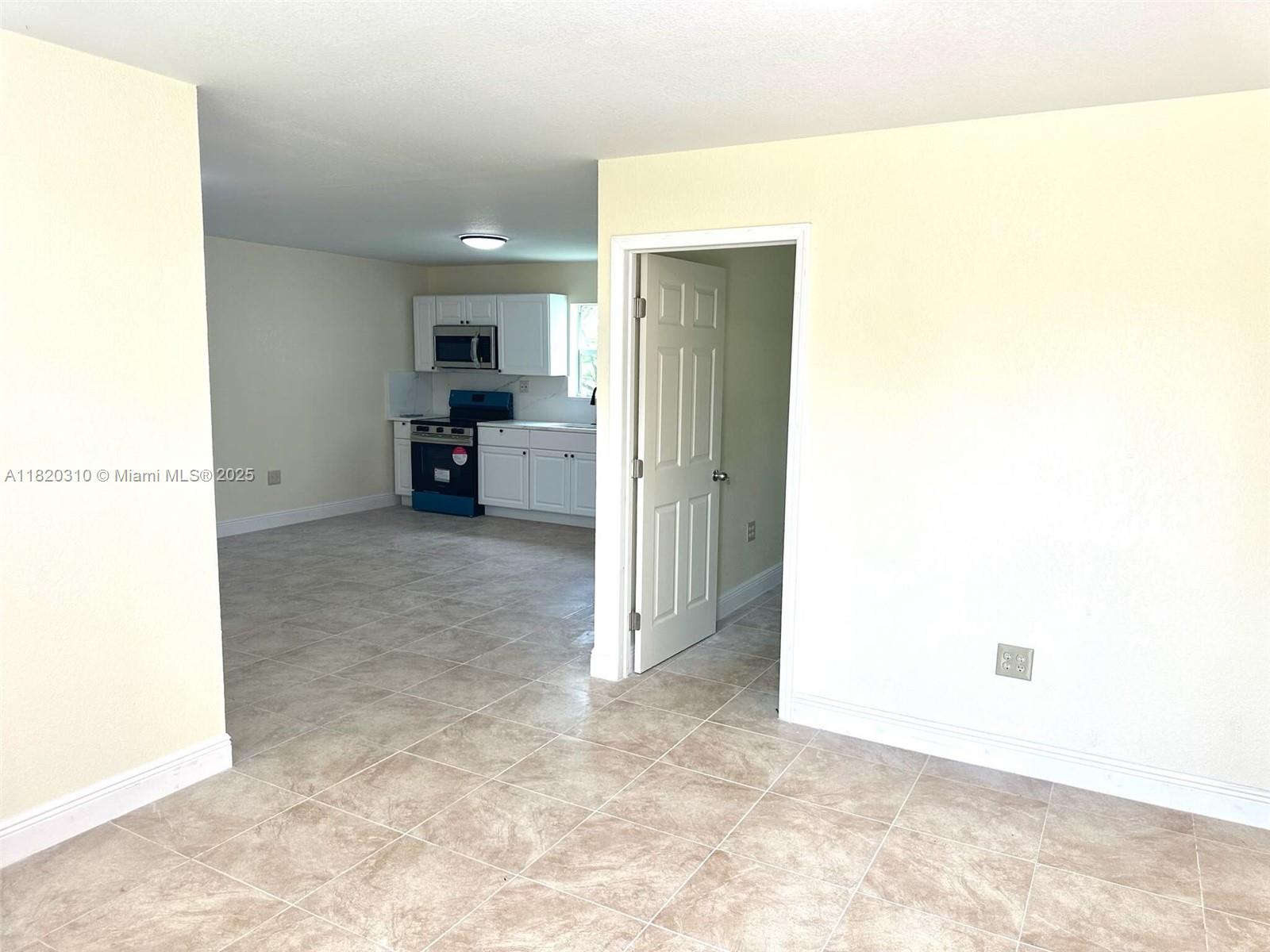 17625 SW 160th Ave -