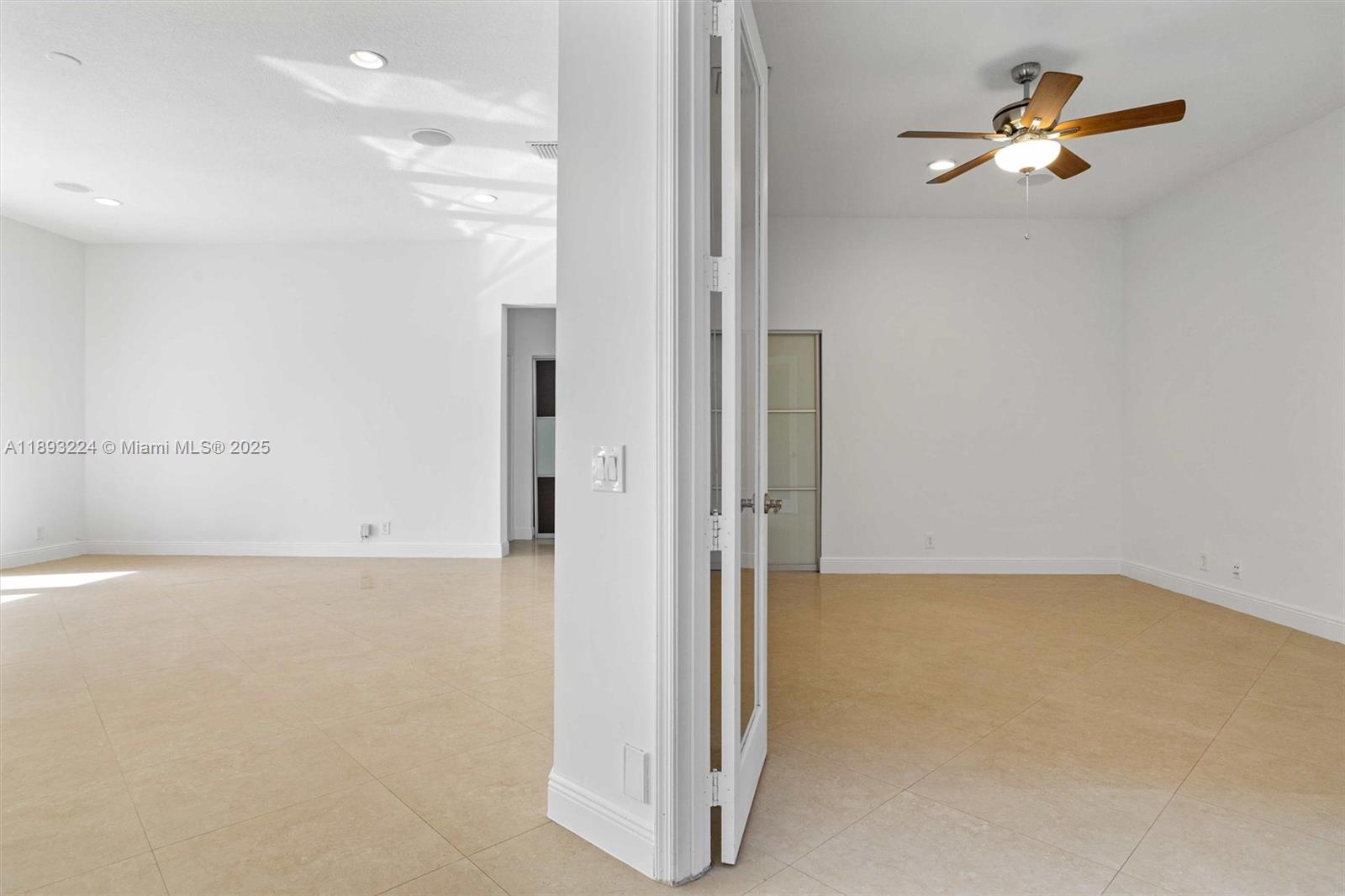 SECTOR 2-PARCELS 11 27 28 - Residential Lease