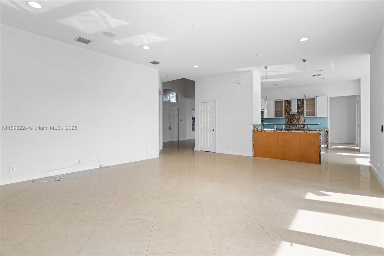 SECTOR 2-PARCELS 11 27 28 - Residential Lease