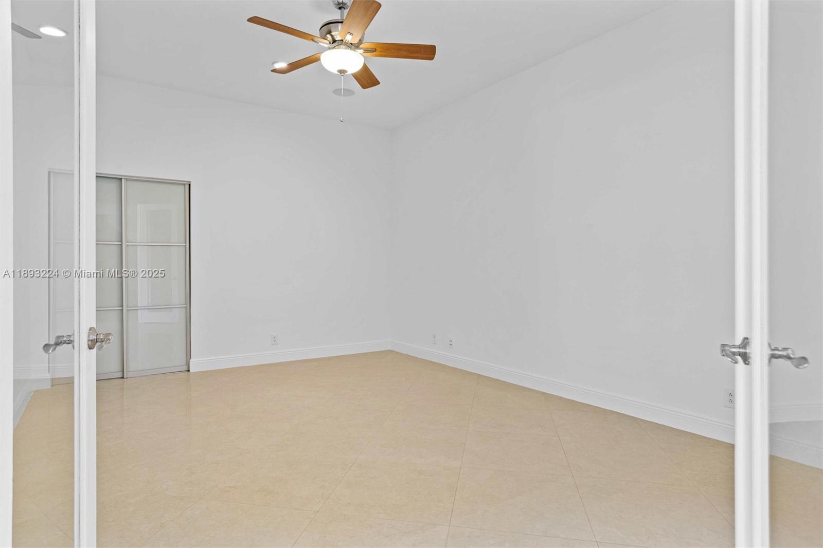 SECTOR 2-PARCELS 11 27 28 - Residential Lease