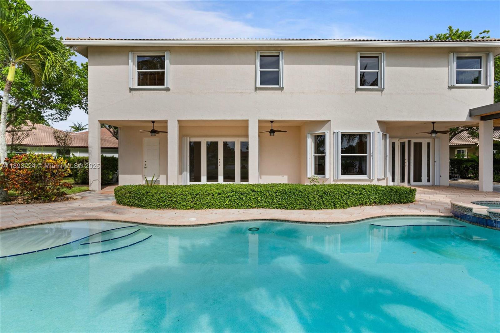SECTOR 2-PARCELS 11 27 28 - Residential Lease
