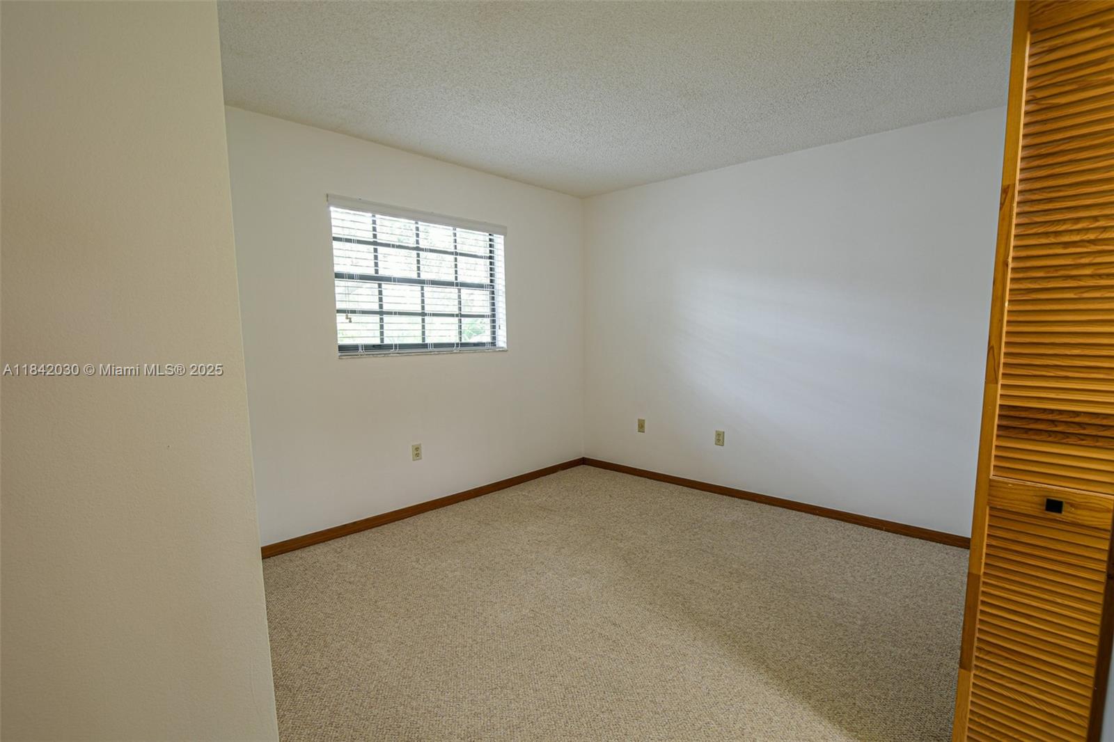 Alhambra Gate Homes - Residential