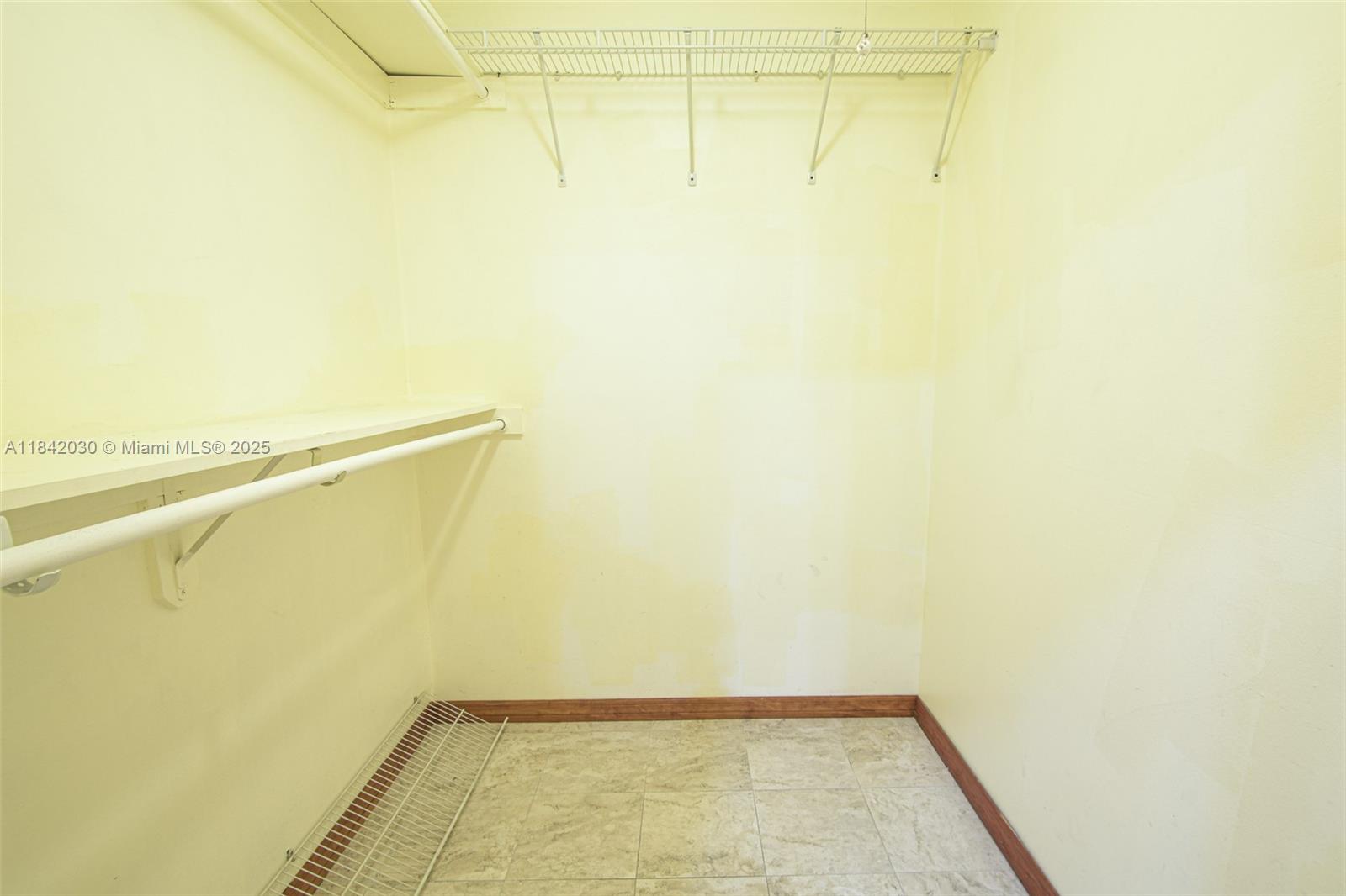 Alhambra Gate Homes - Residential