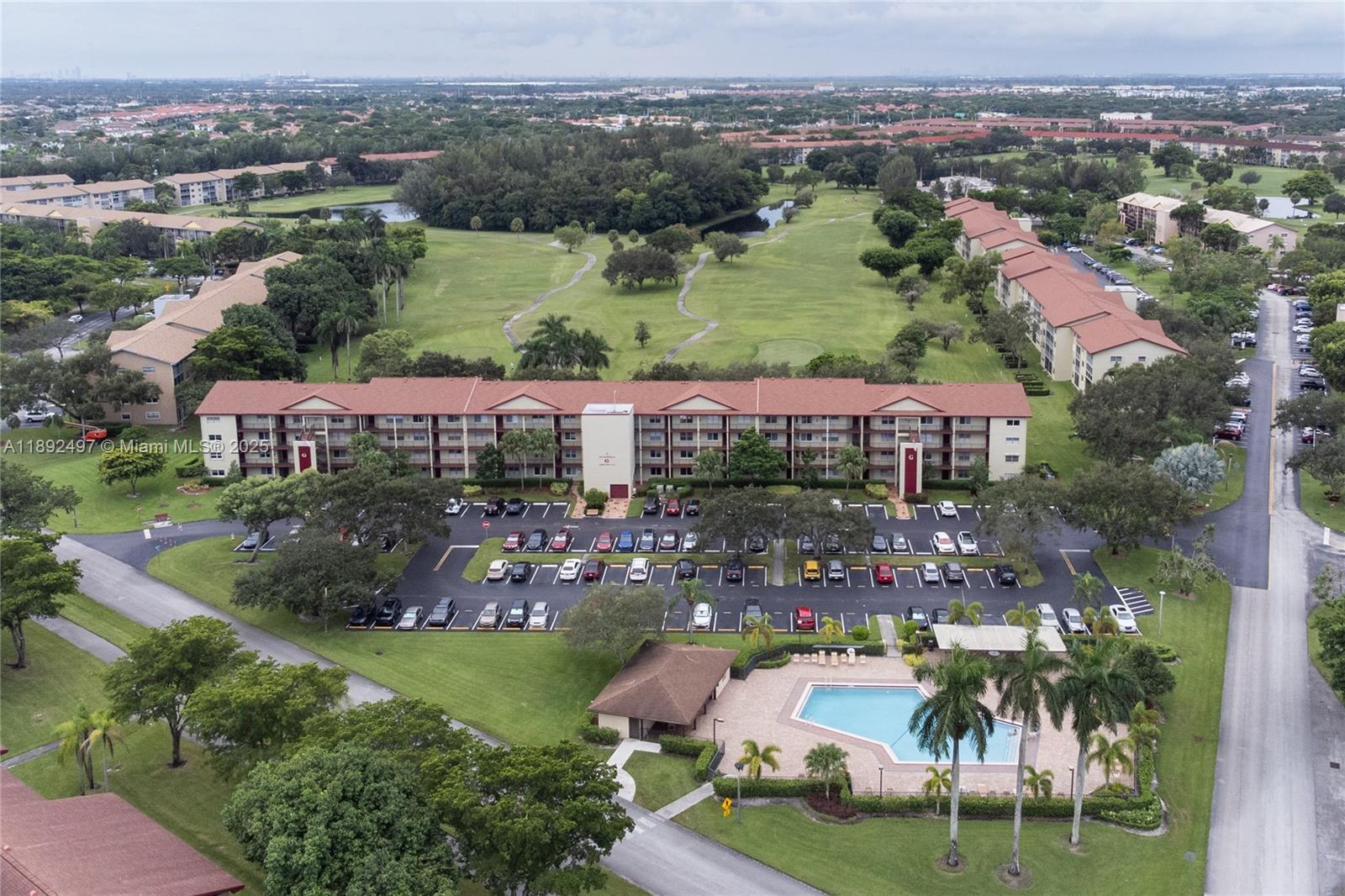 SUFFOLK AT CENTURY VILLAG - Residential