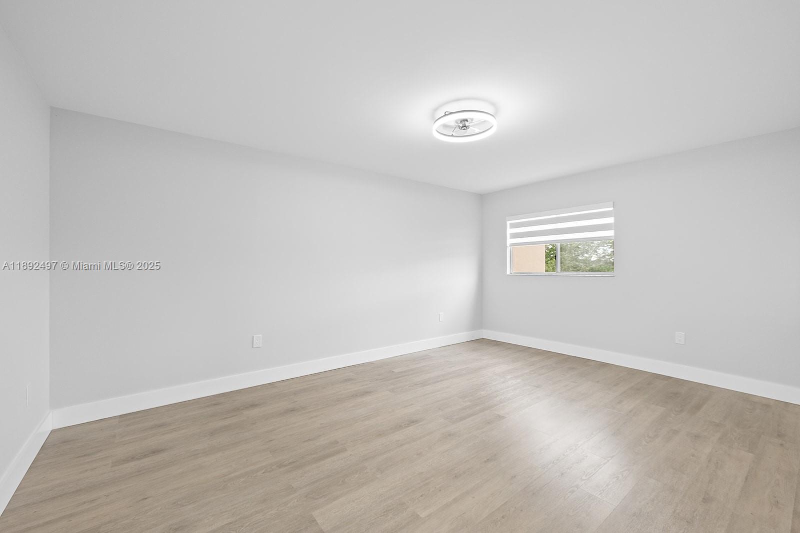 SUFFOLK AT CENTURY VILLAG - Residential