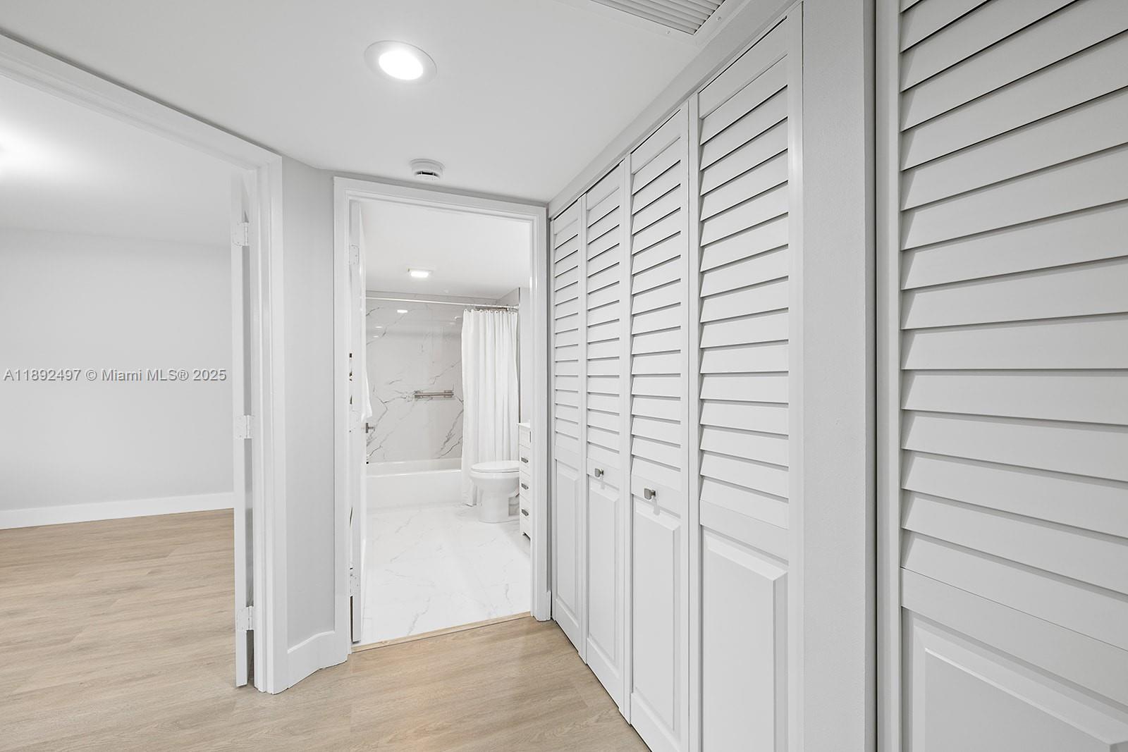 SUFFOLK AT CENTURY VILLAG - Residential