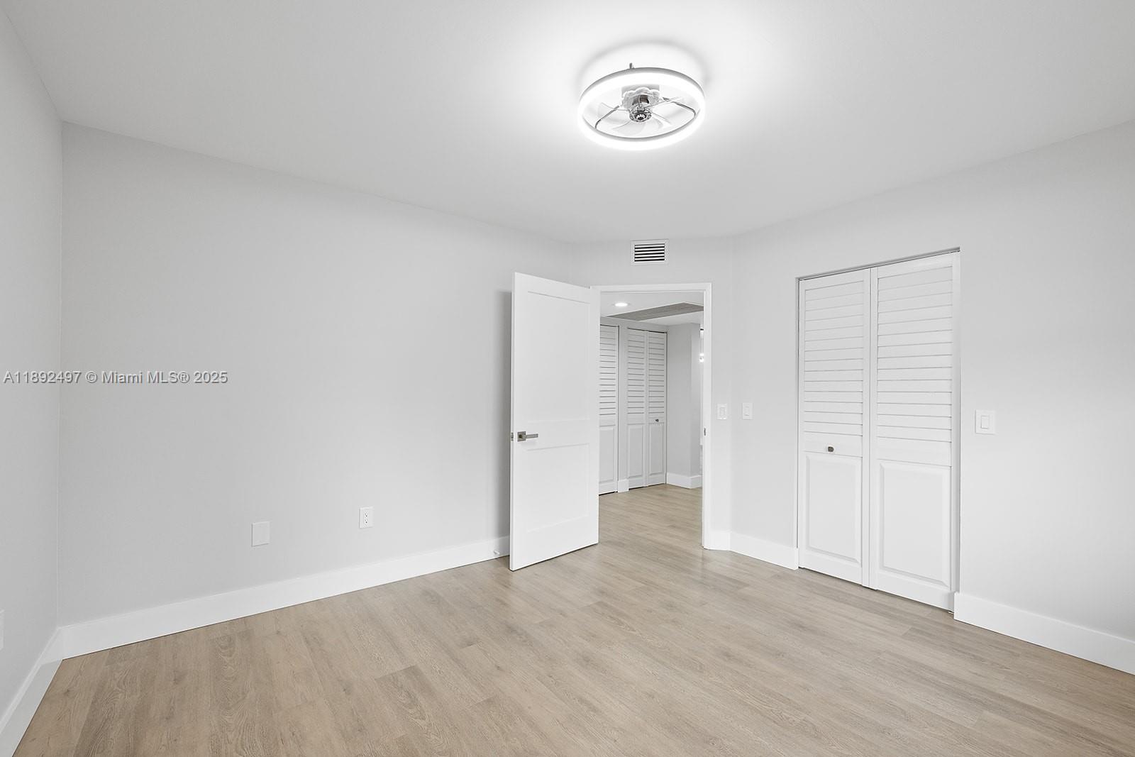SUFFOLK AT CENTURY VILLAG - Residential