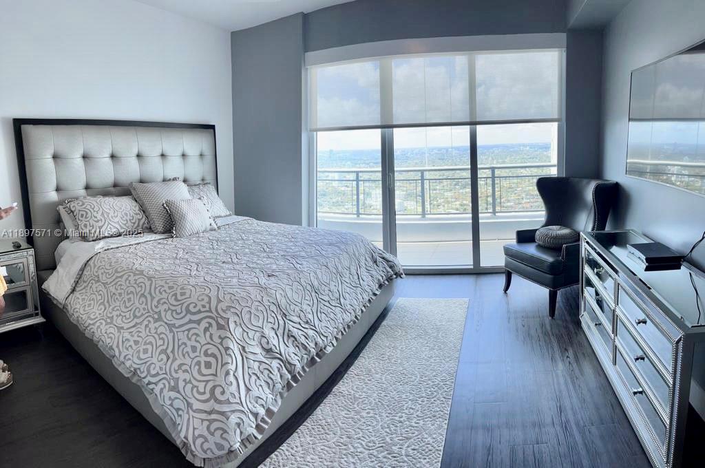 INFINITY AT BRICKELL CONDO - Residential Lease