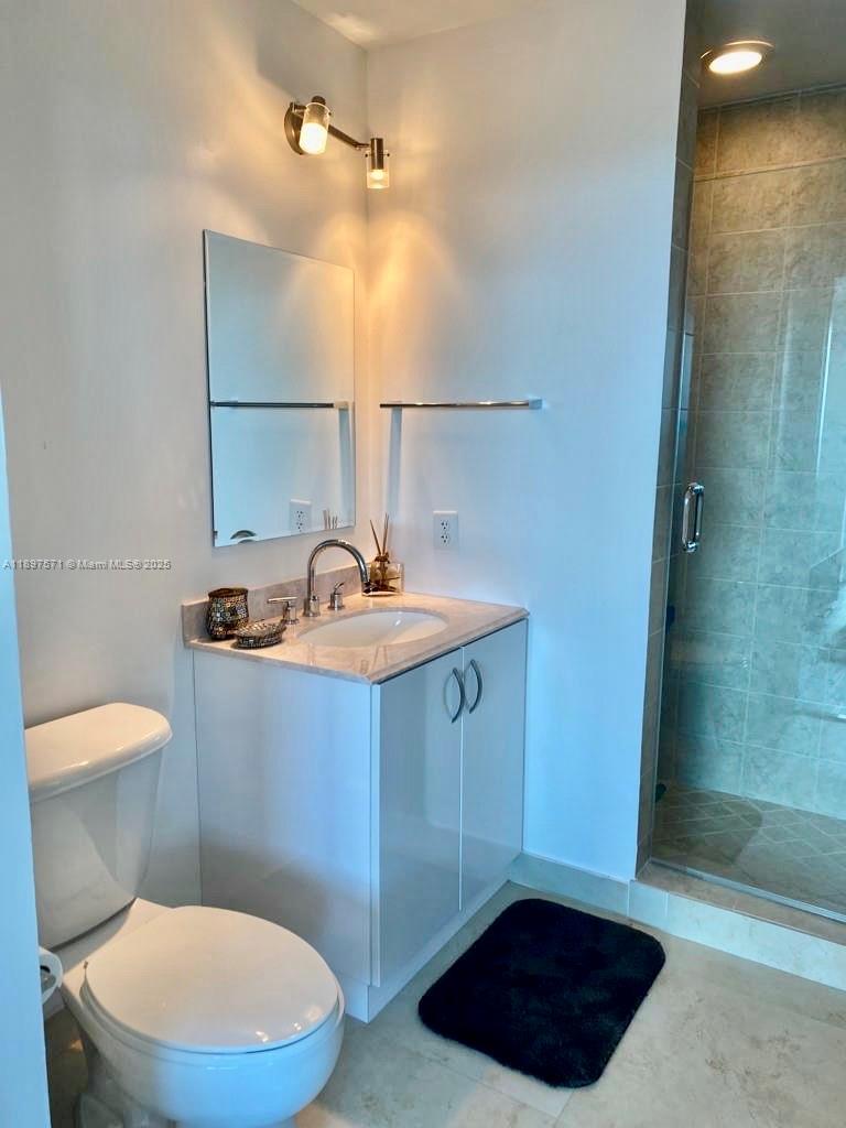 INFINITY AT BRICKELL CONDO - Residential Lease