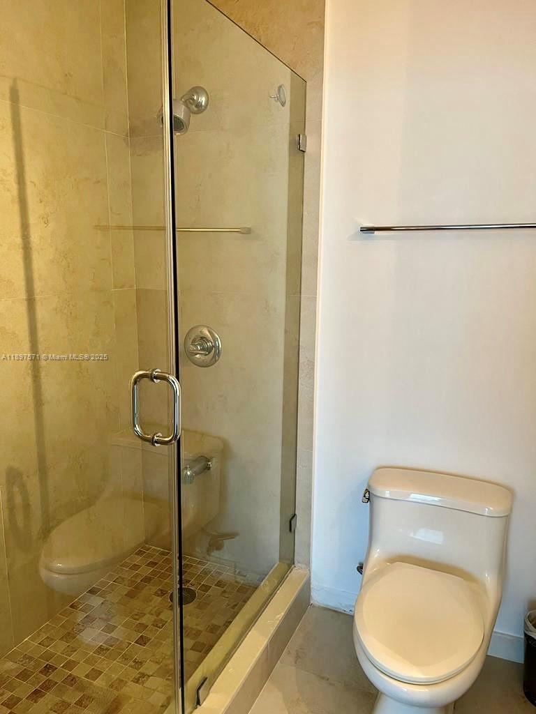 INFINITY AT BRICKELL CONDO - Residential Lease