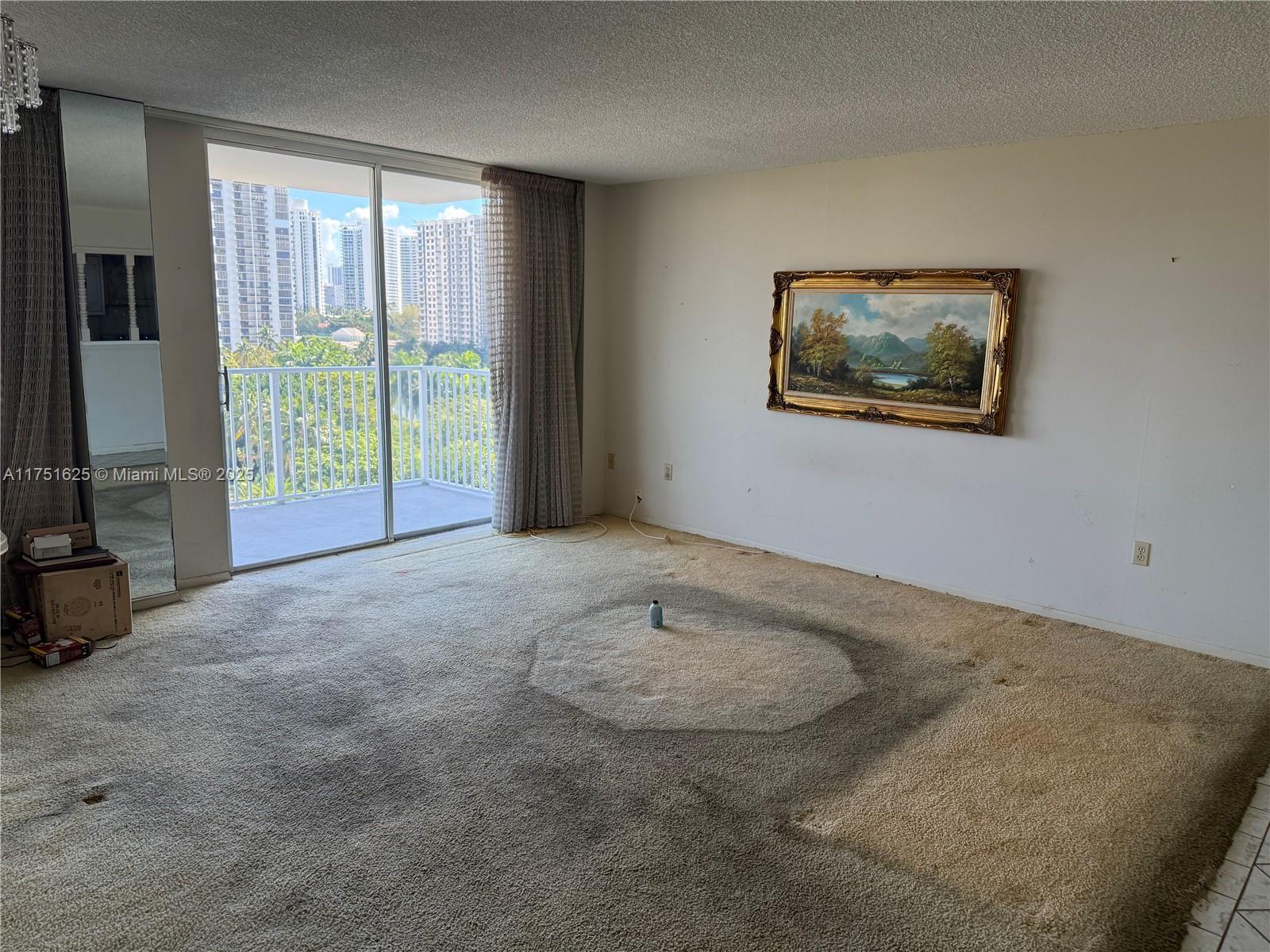 ADMIRALS PORT CONDO - Residential