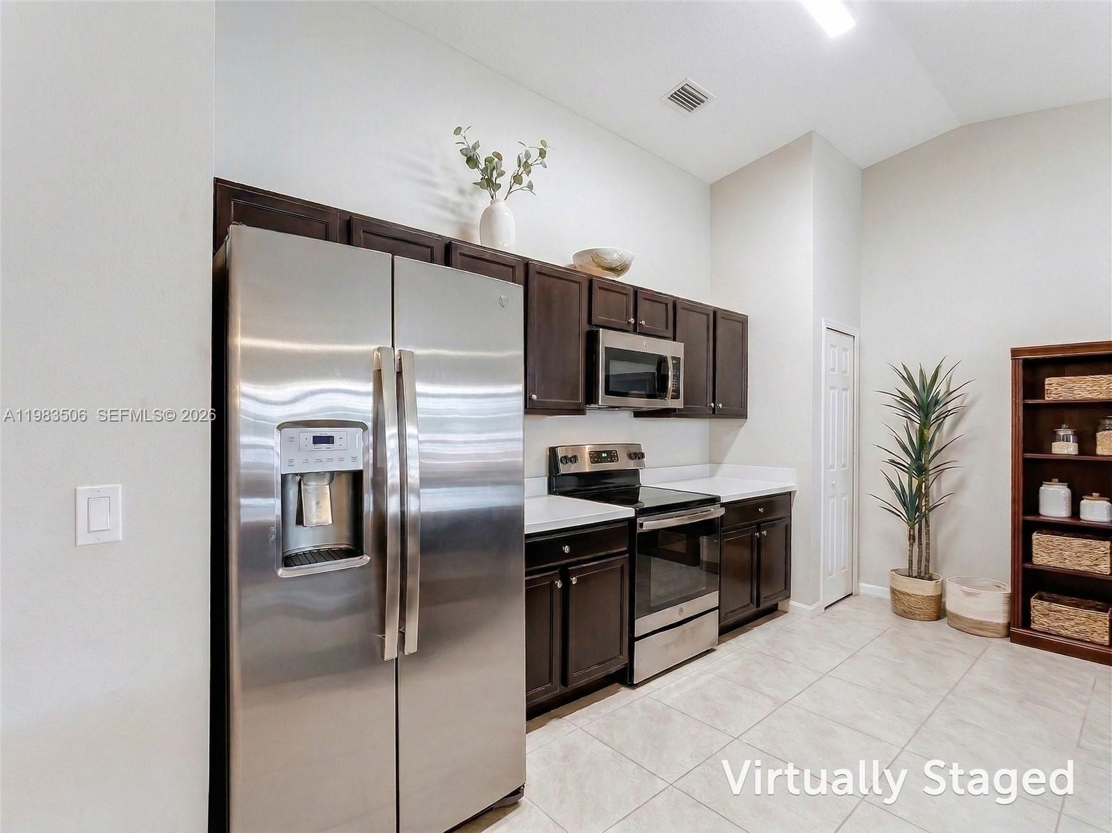 PORT ST LUCIE SECTION 21 - Residential