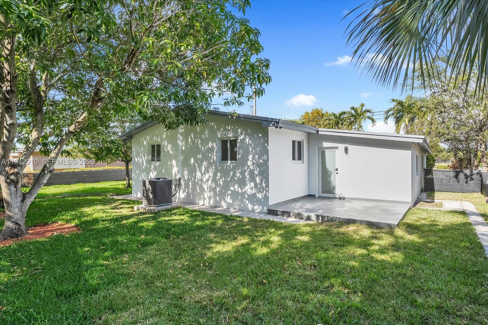 SCOTT LAKE MANOR SEC 2 - Residential