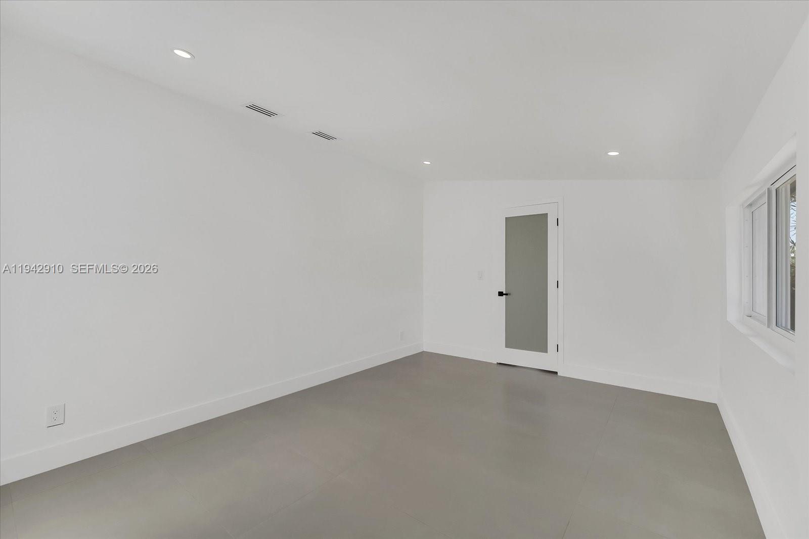 SCOTT LAKE MANOR SEC 2 - Residential