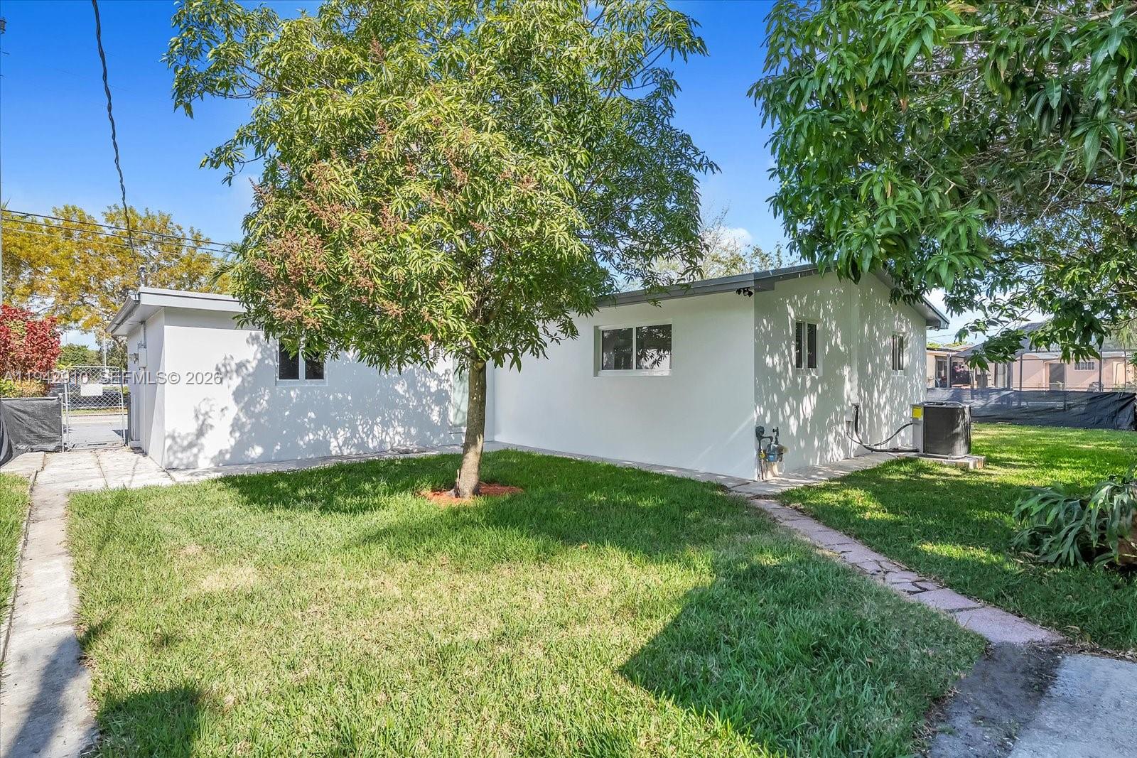 SCOTT LAKE MANOR SEC 2 - Residential