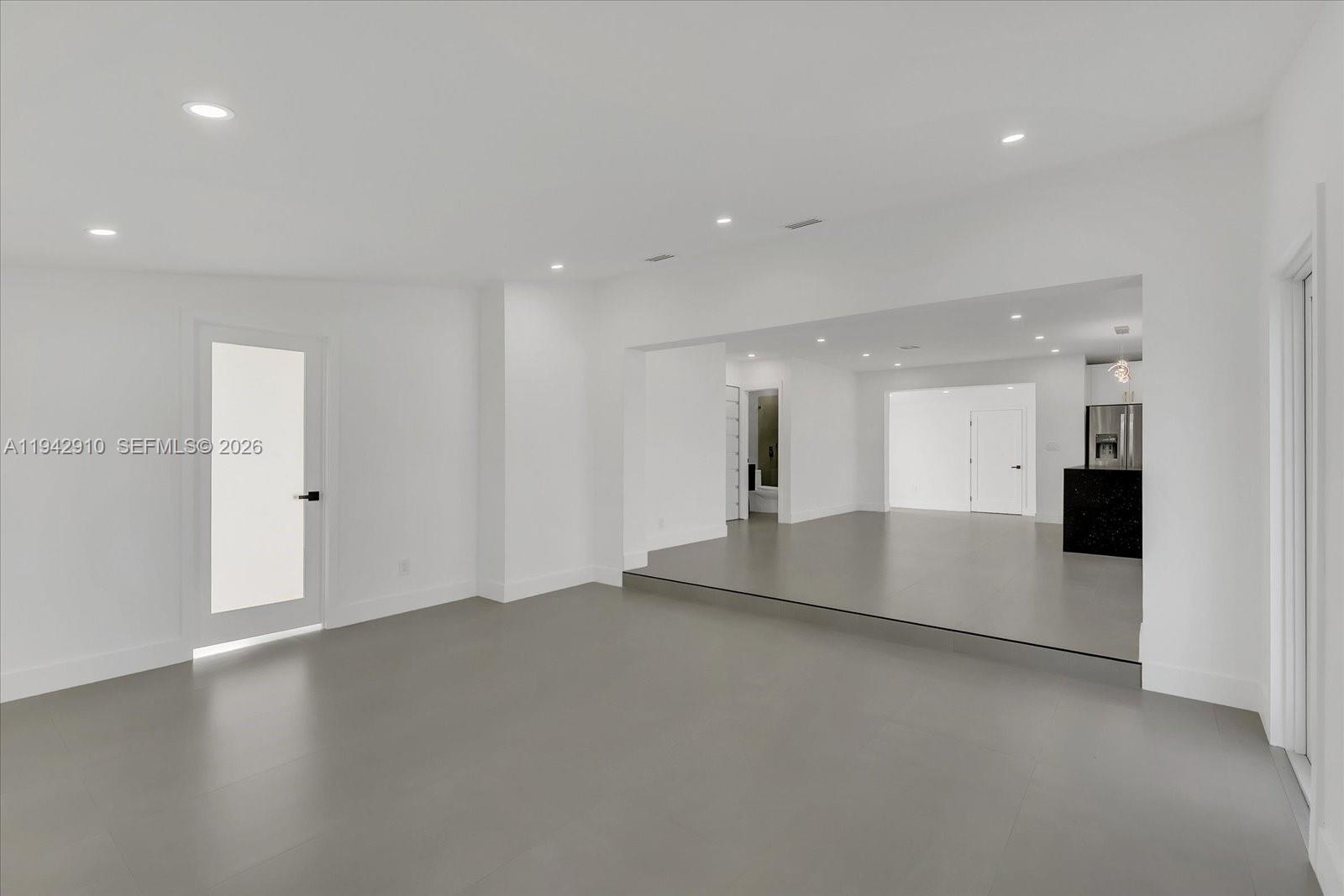 SCOTT LAKE MANOR SEC 2 - Residential