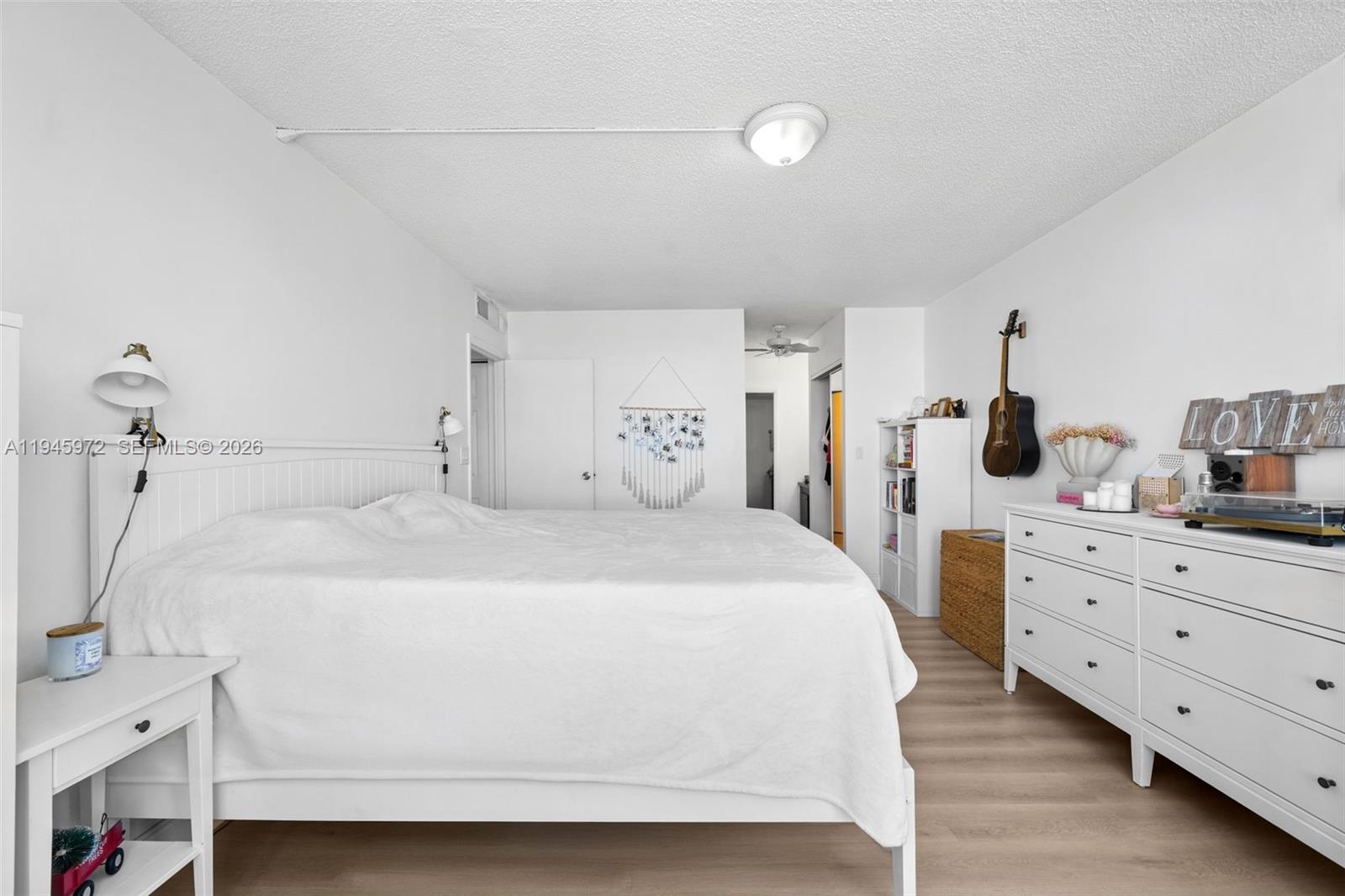 OLYMPUS CONDO PHASE - Residential